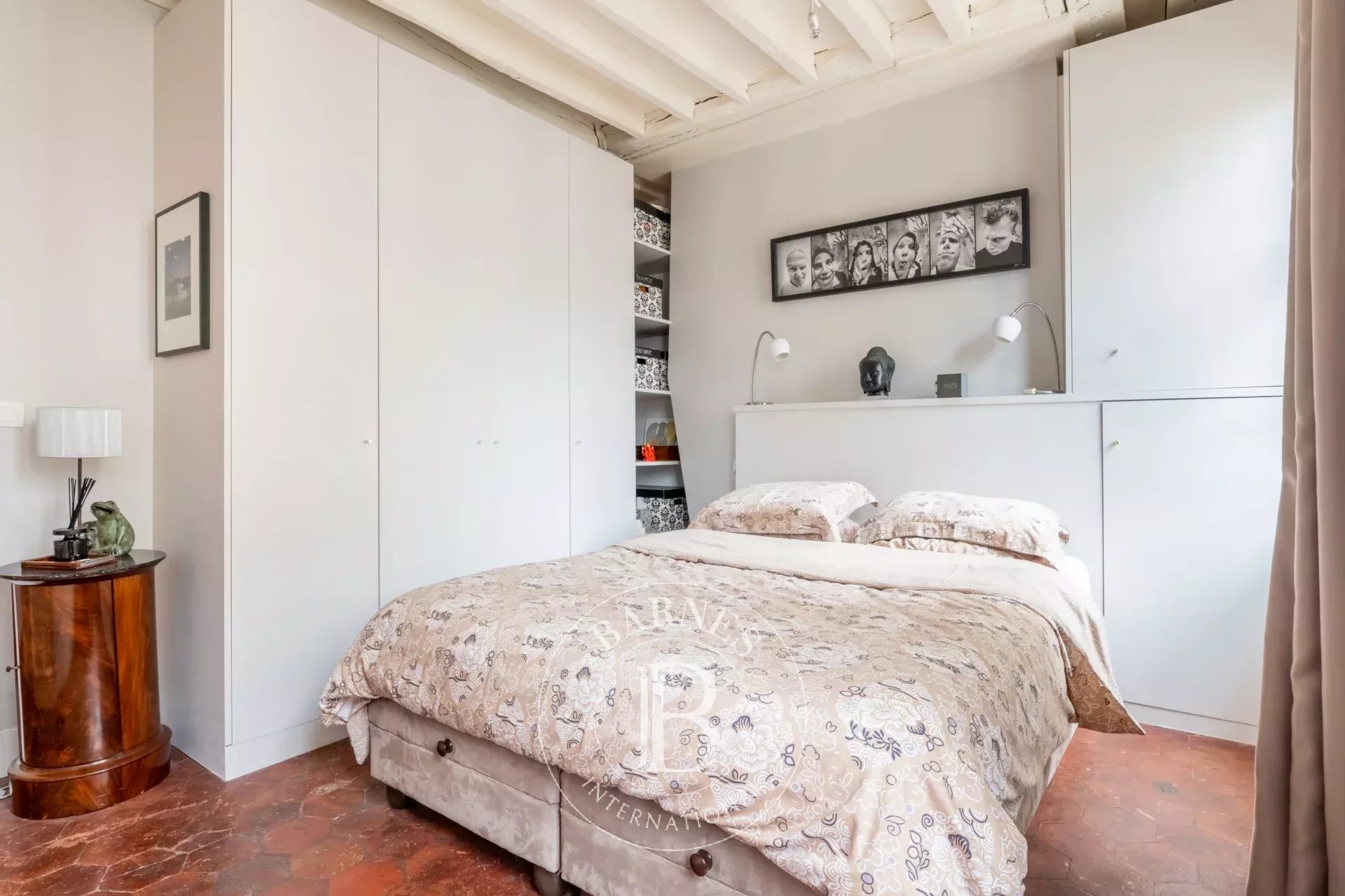 Daire Paris 3ème - picture 10