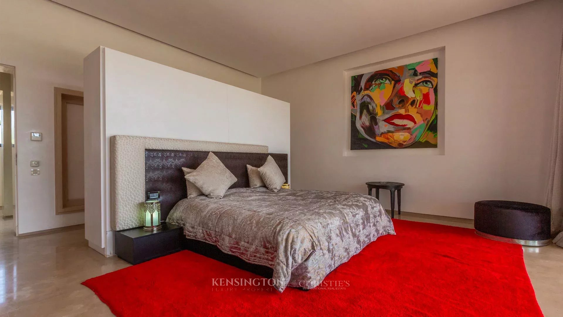 6 Bedroom Villa/Townhouse's Image 29