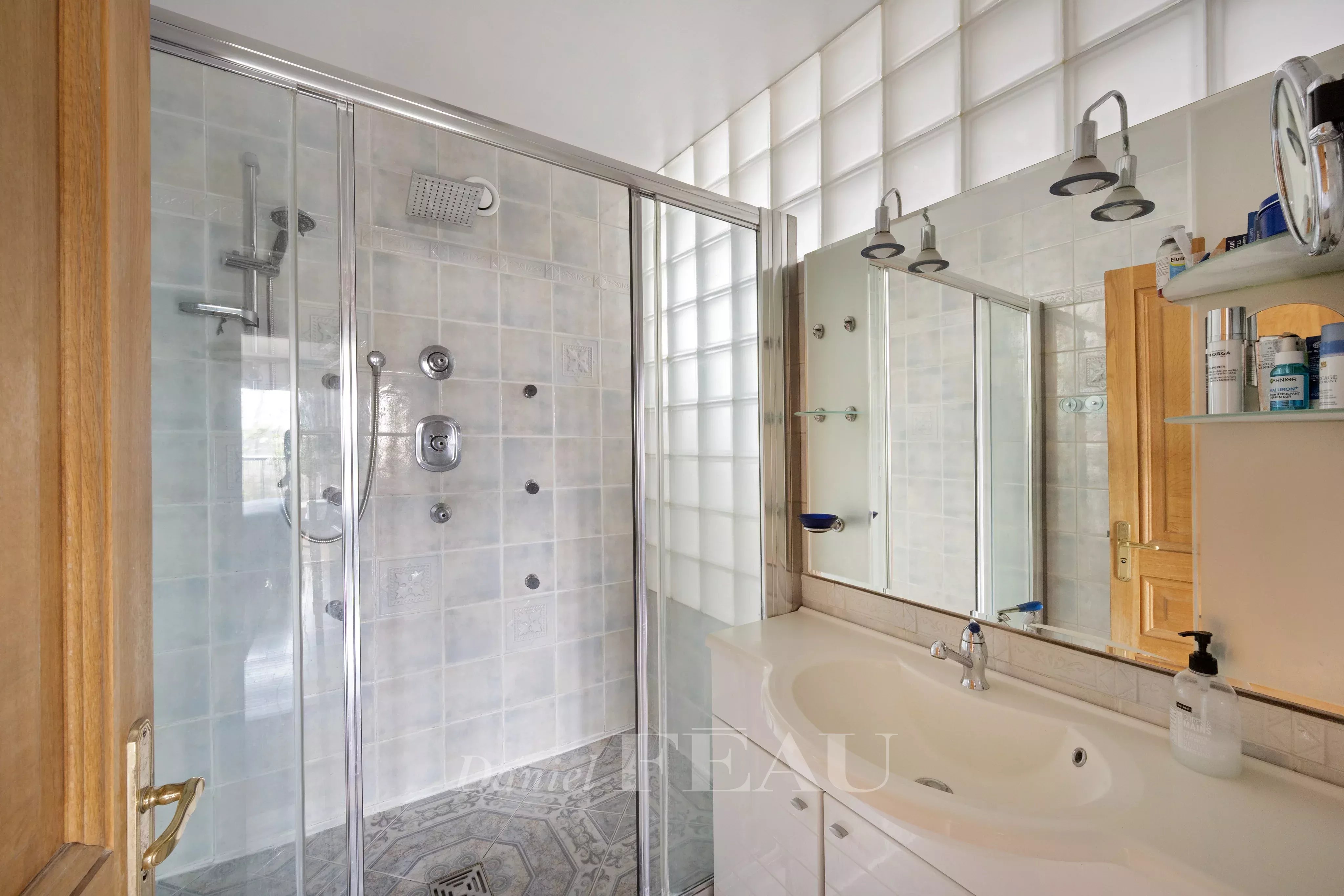 Sale Apartment Paris 5th