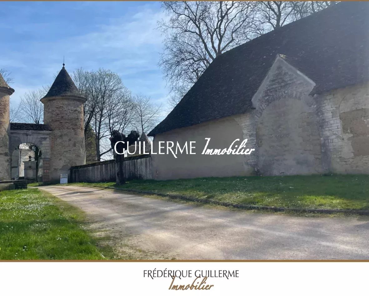 Belle ferme Bressane Ã  rÃ©nover dans cadre d'exception