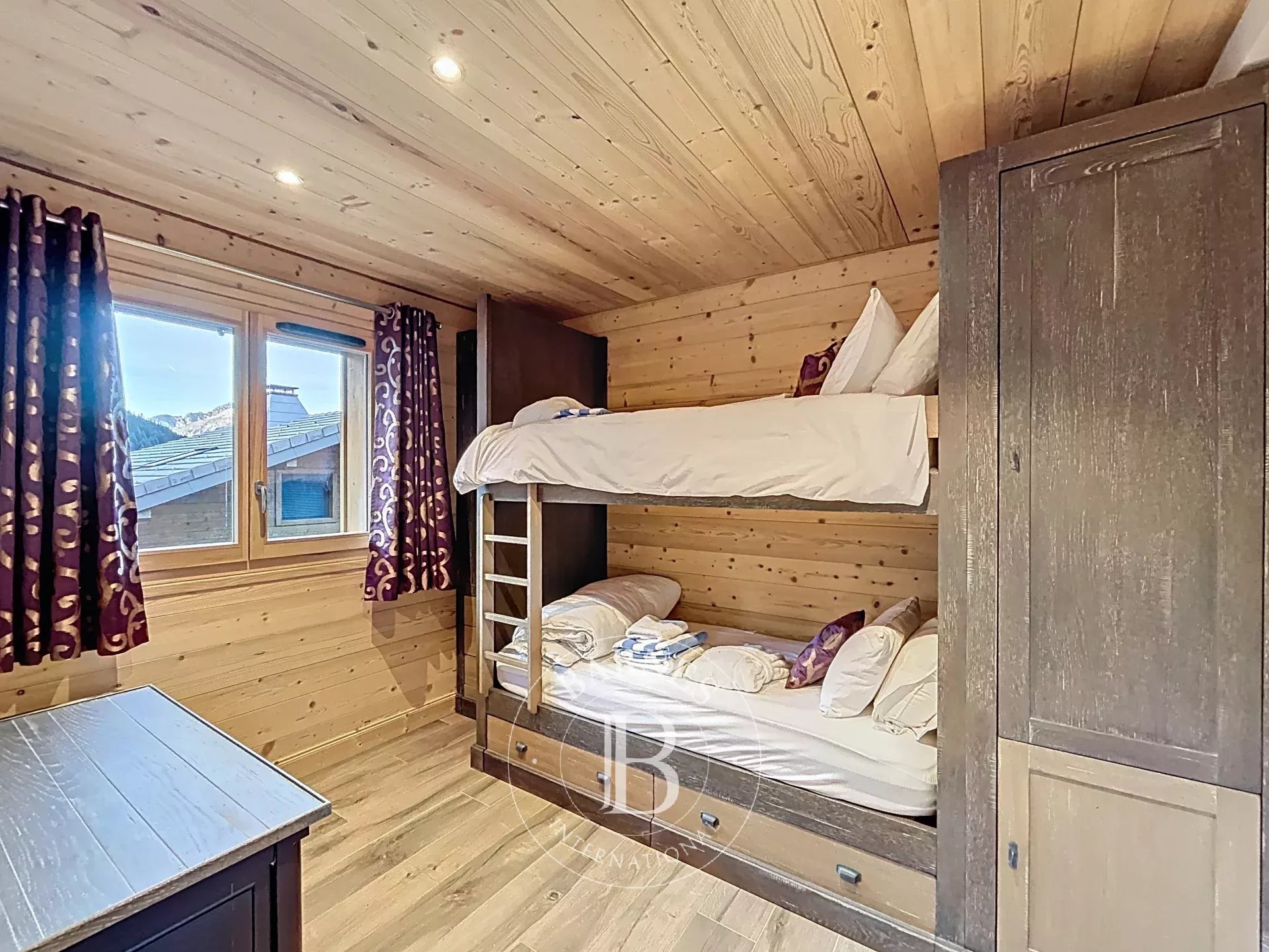 Photo of Châtel – 4-bedroom chalet with terrace and hot tub