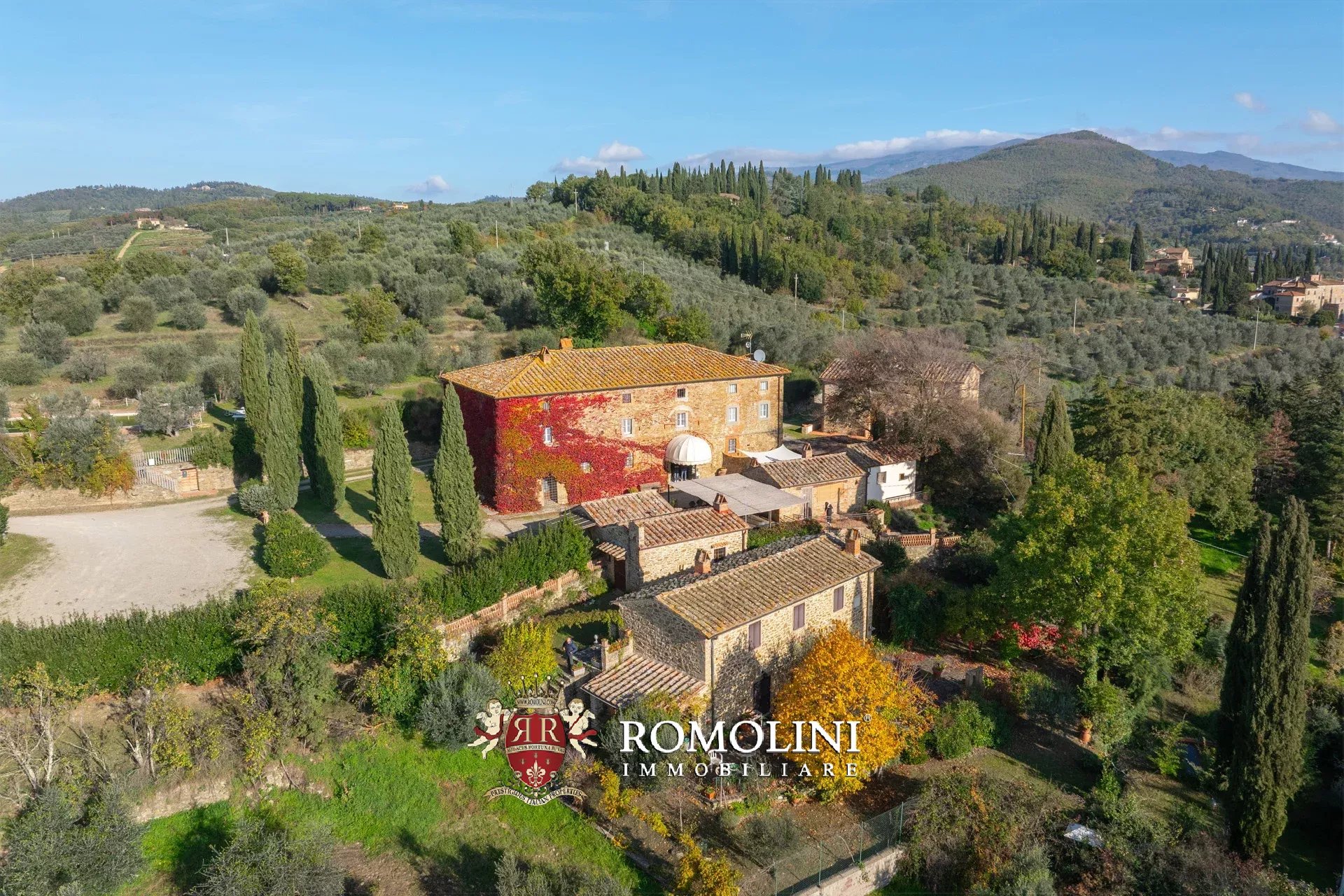 13 Bedroom Villa/Townhouse's Image 4