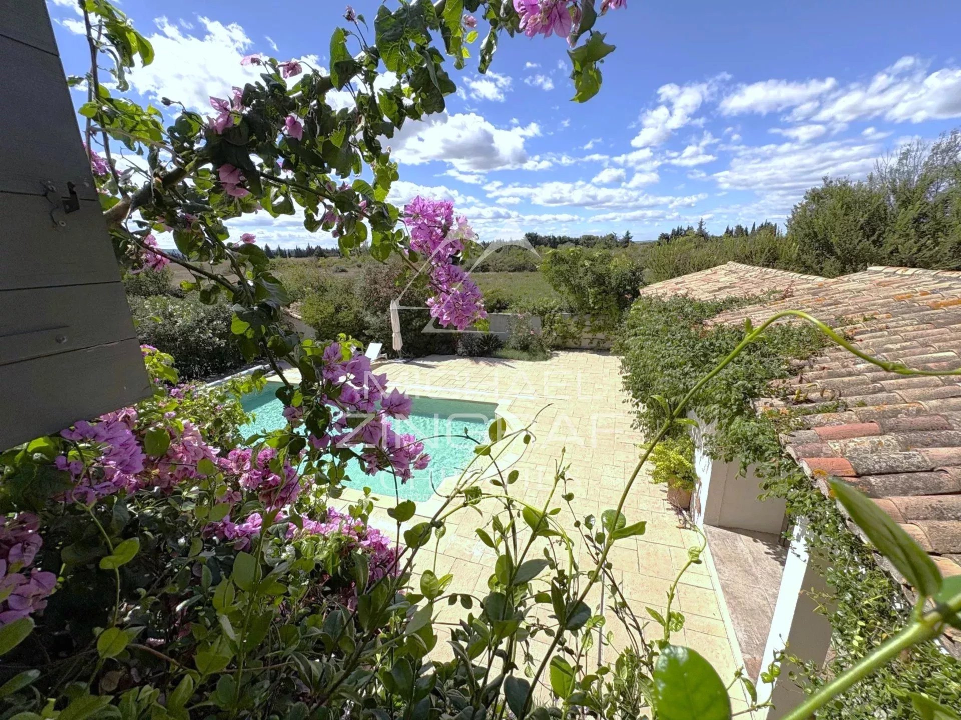 6 Bedroom Villa/Townhouse's Image 8