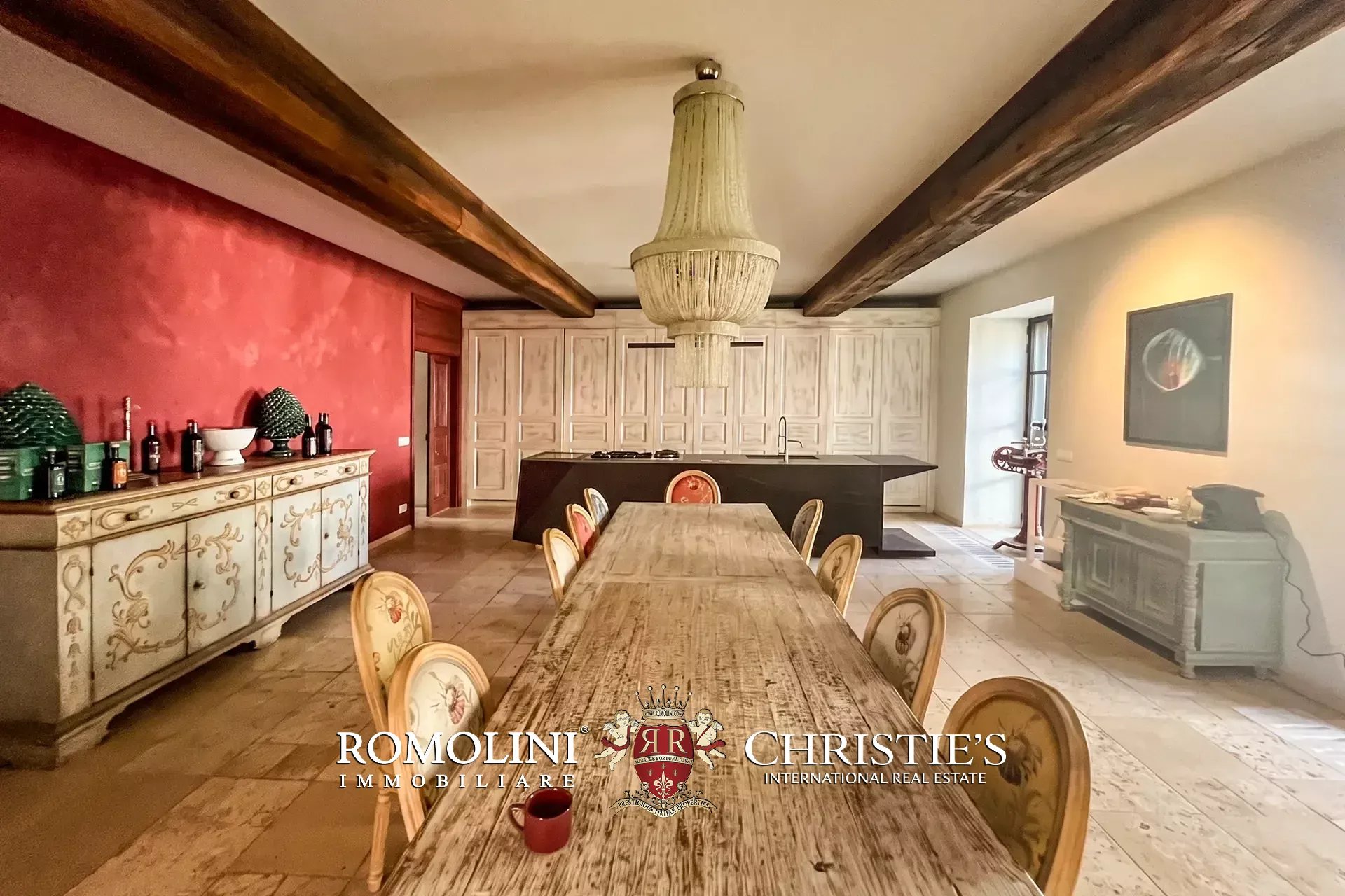 5 Bedroom Vineyard's Image 28