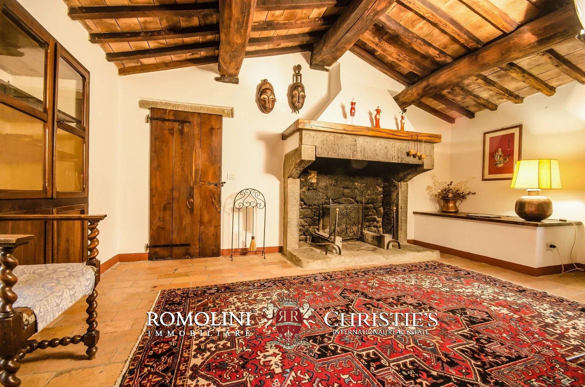 11 Bedroom Villa/Townhouse's Image 15
