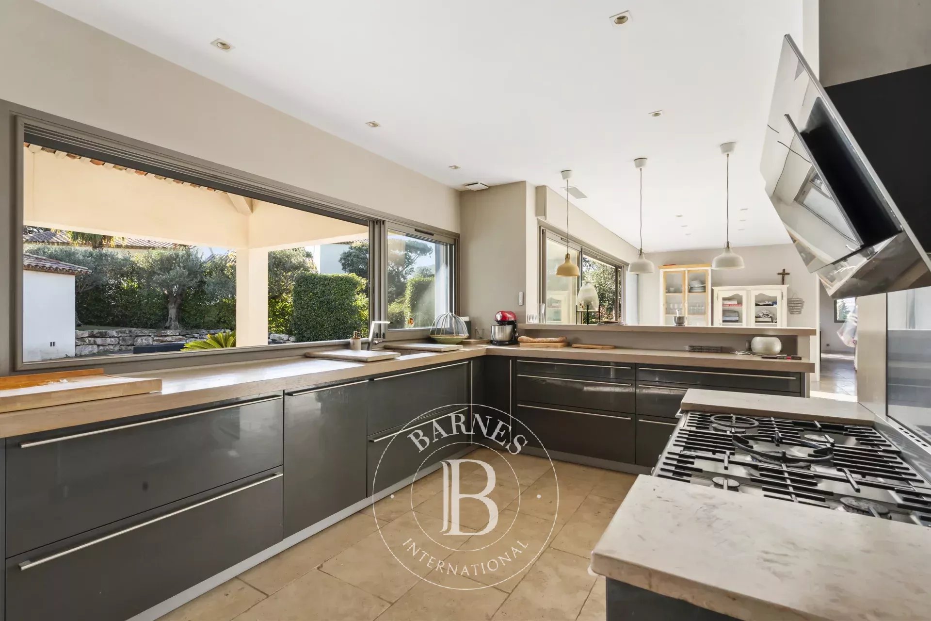 Villa Sainte-Maxime - picture 4