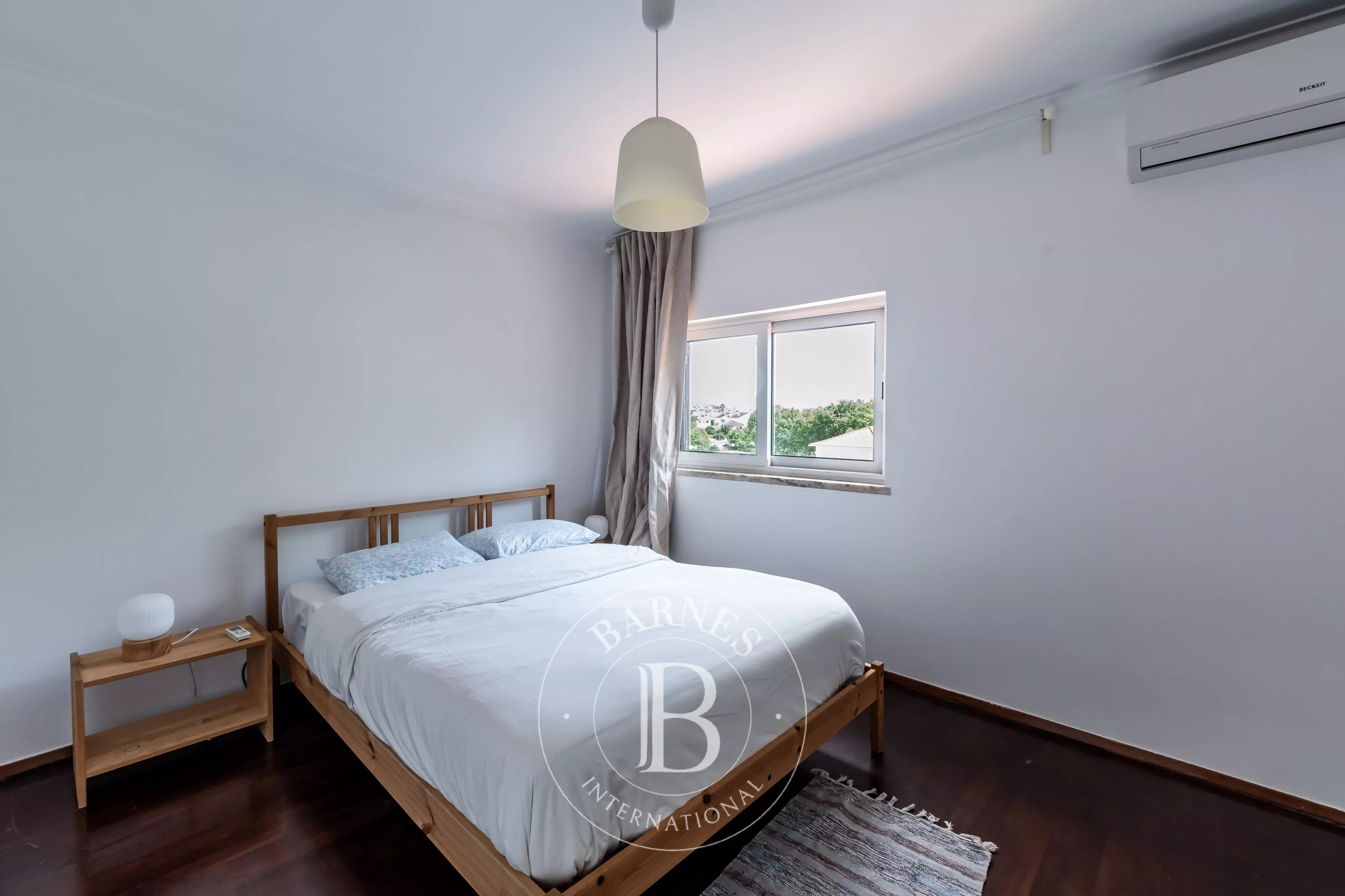 DUPLEX CARCAVELOS