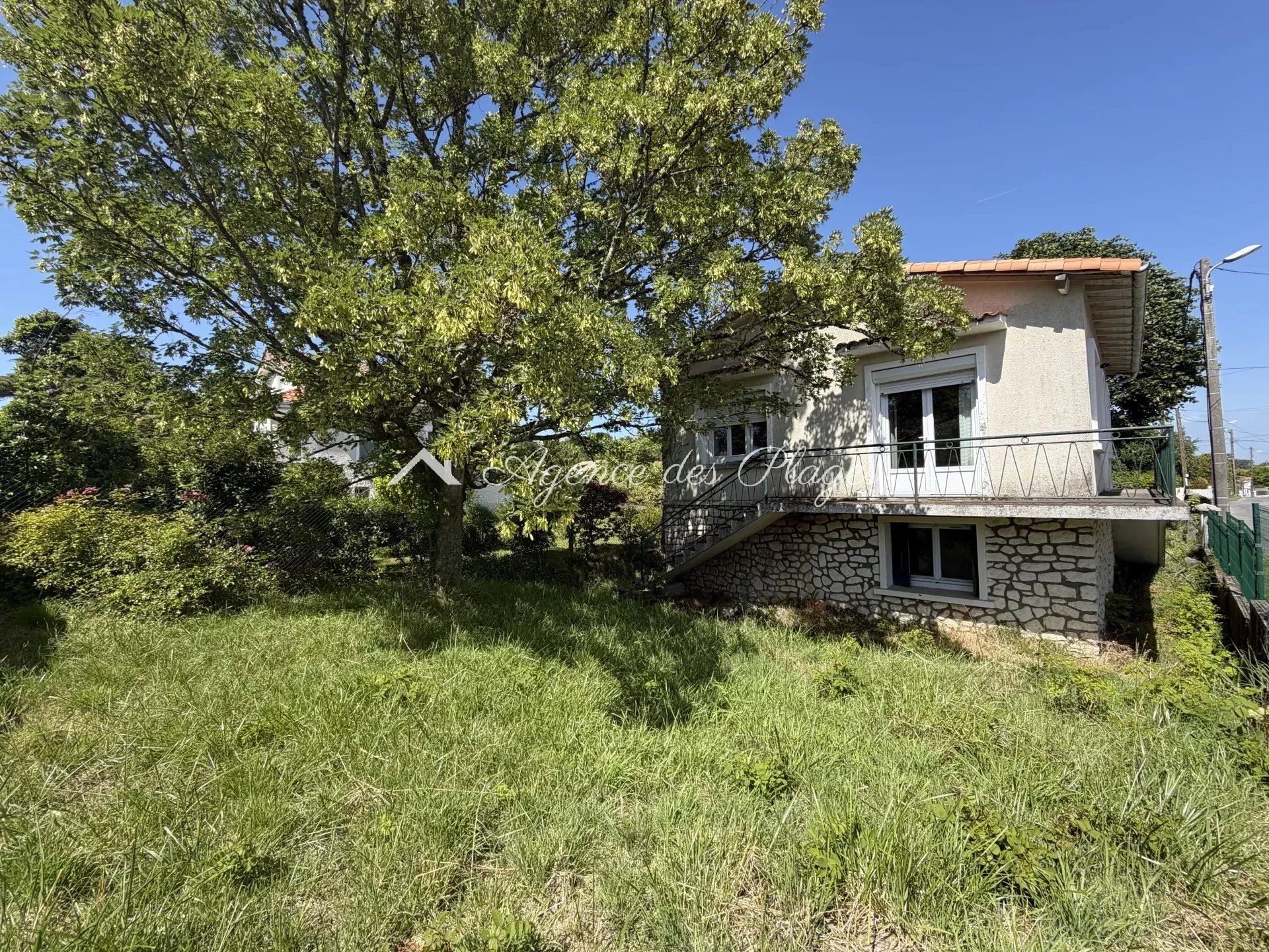 Agence immobilière de 