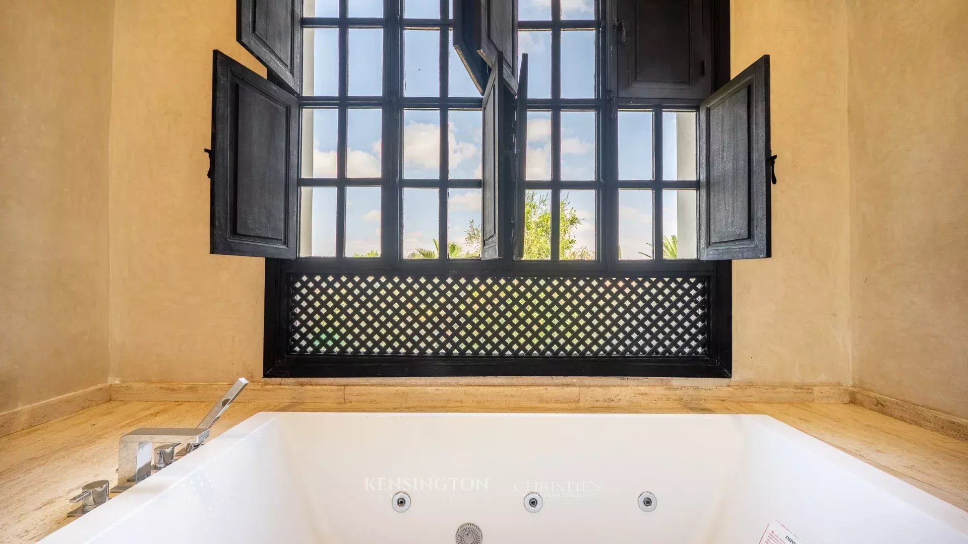 4 Bedroom Villa/Townhouse's Image 33