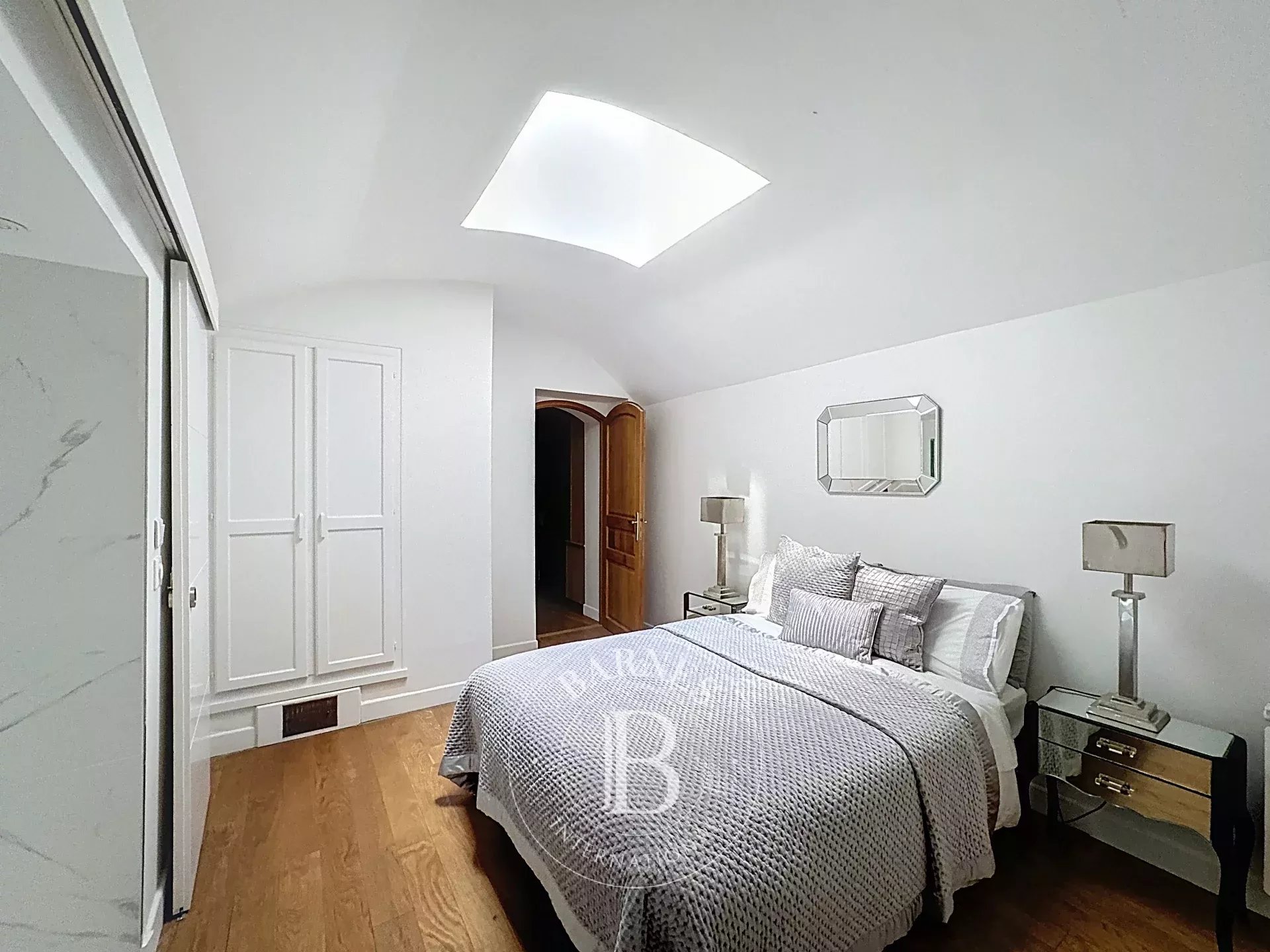 Daire Paris 8ème - picture 9