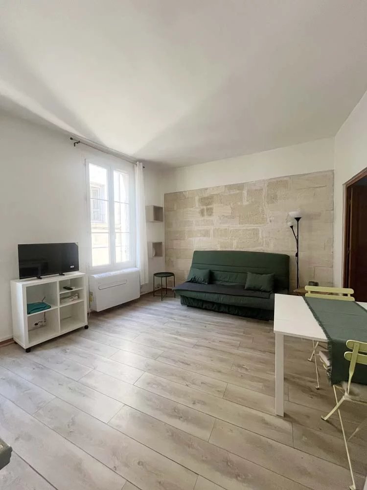 Rental Apartment Avignon Intra-muros