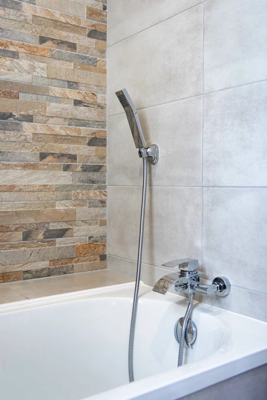 MAISON DE PLAIN-PIED CONTEMPORAINE AUX PORTES DE DINAN