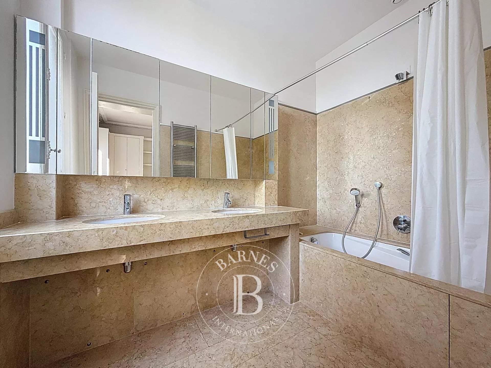 Daire Neuilly-sur-Seine - picture 17