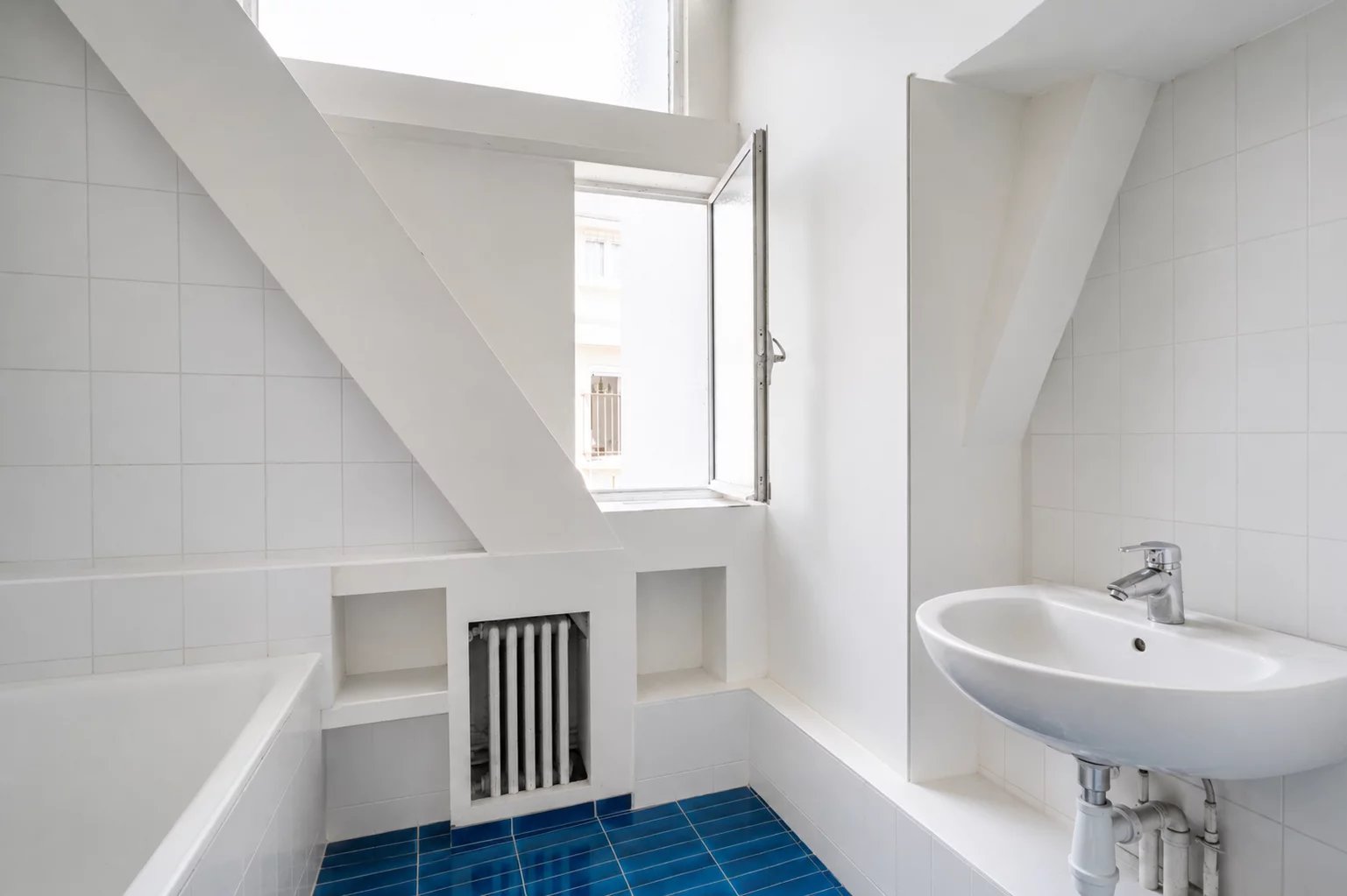 2 Bedroom Apartment/Flat's Image 6