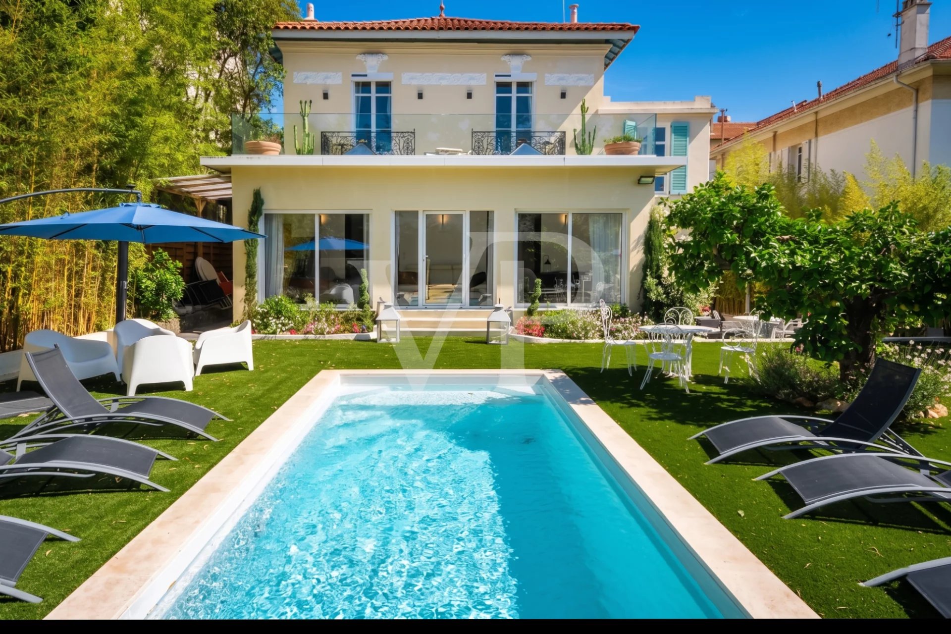 von Poll Immobilien GmbH