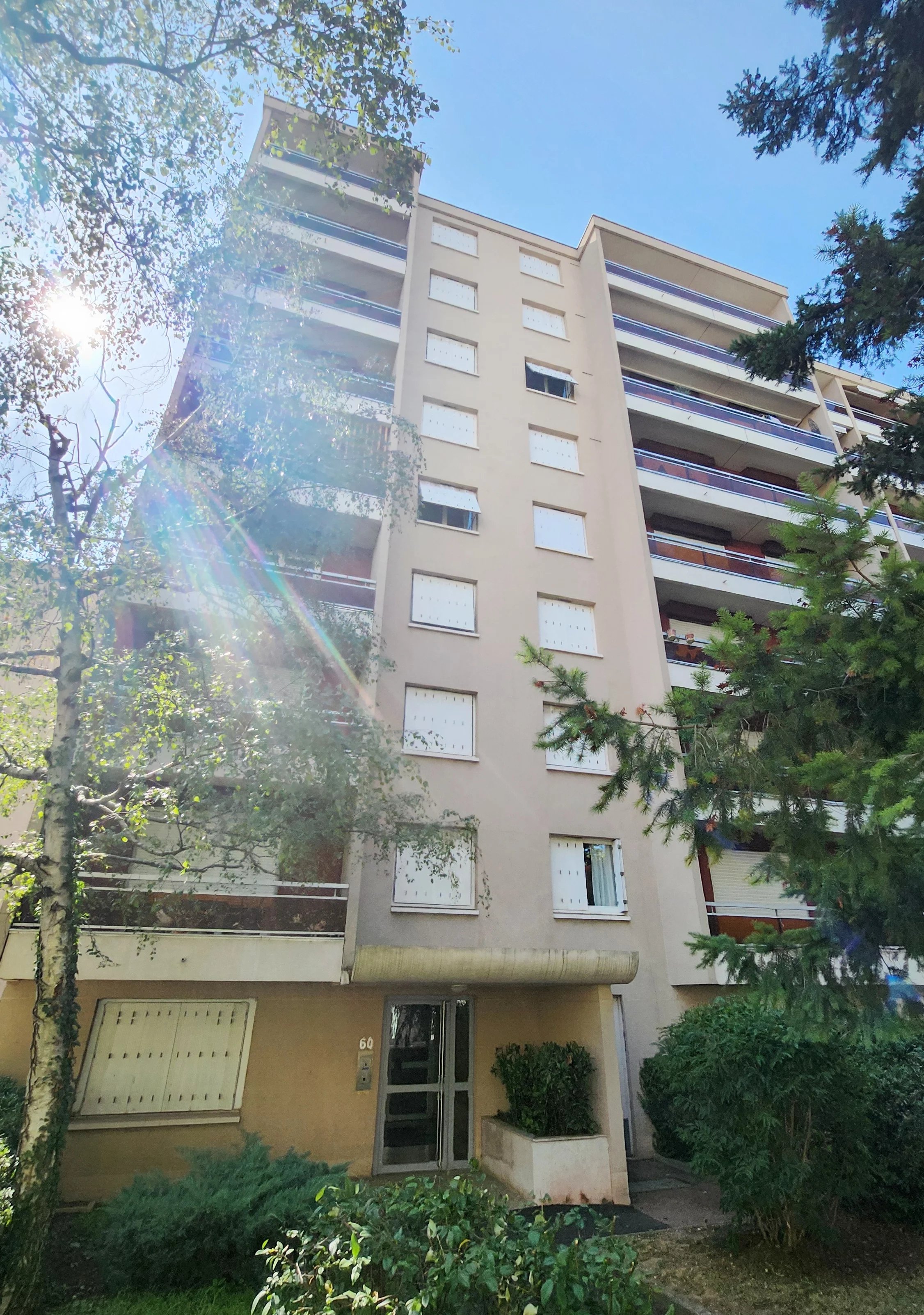 Appartement spacieux de 105m² à Villeurbanne, 3 chambres — photo 15
