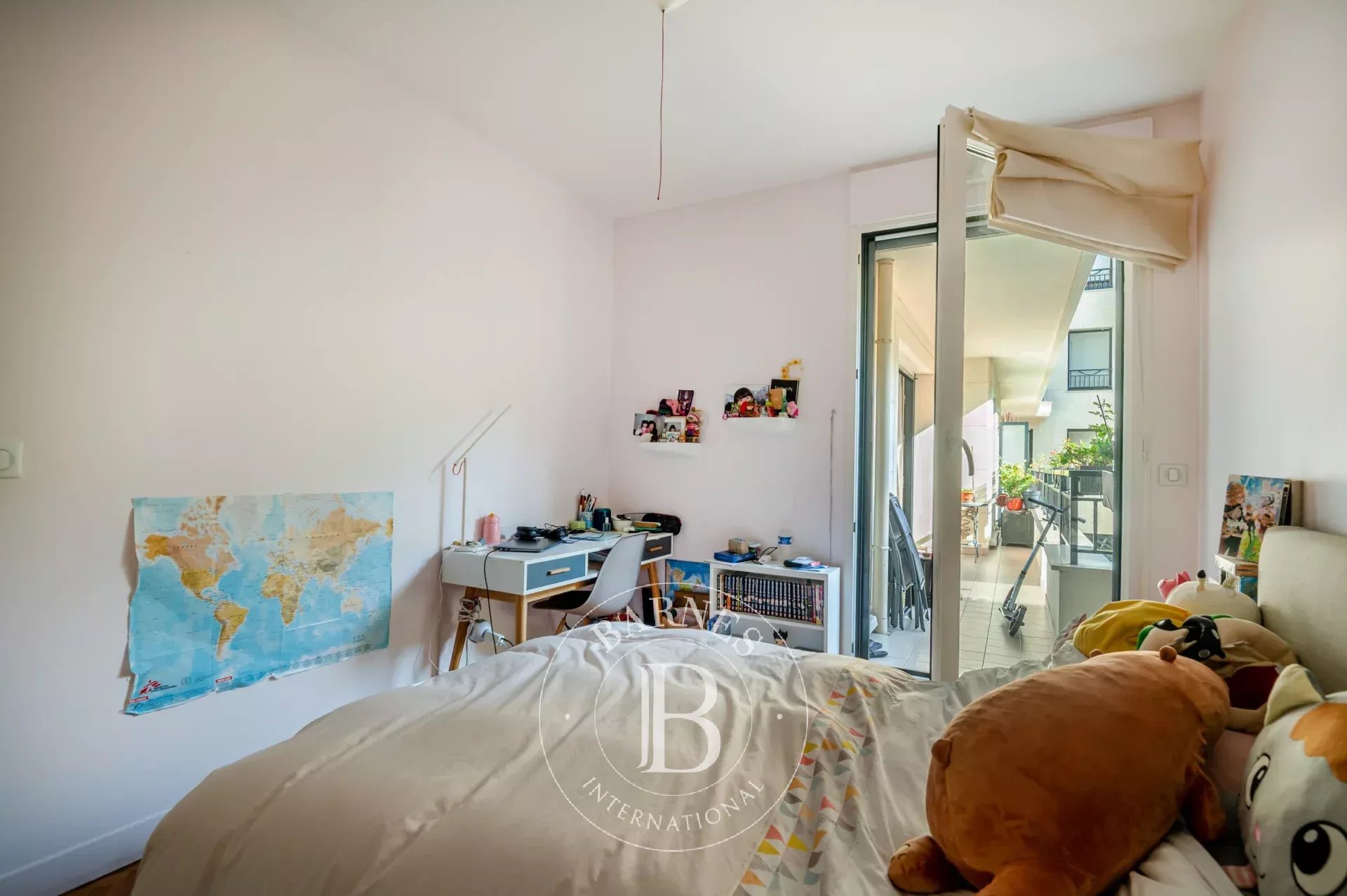 Квартира Neuilly-sur-Seine - picture 18