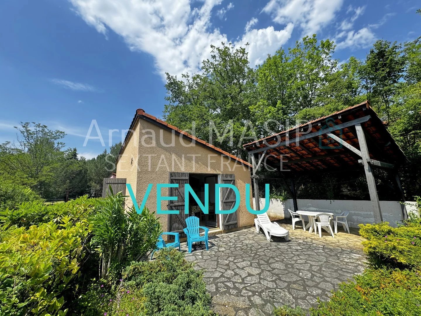 COQUETTTE MAISONETTE PP, TERRASSE PRIVATIVE, PARKING, CADRE VERDOYANT AU CALME