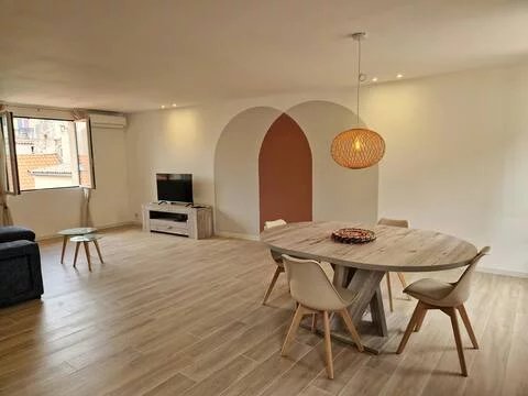 Vieil Antibes - Splendide F2 de 62 m²