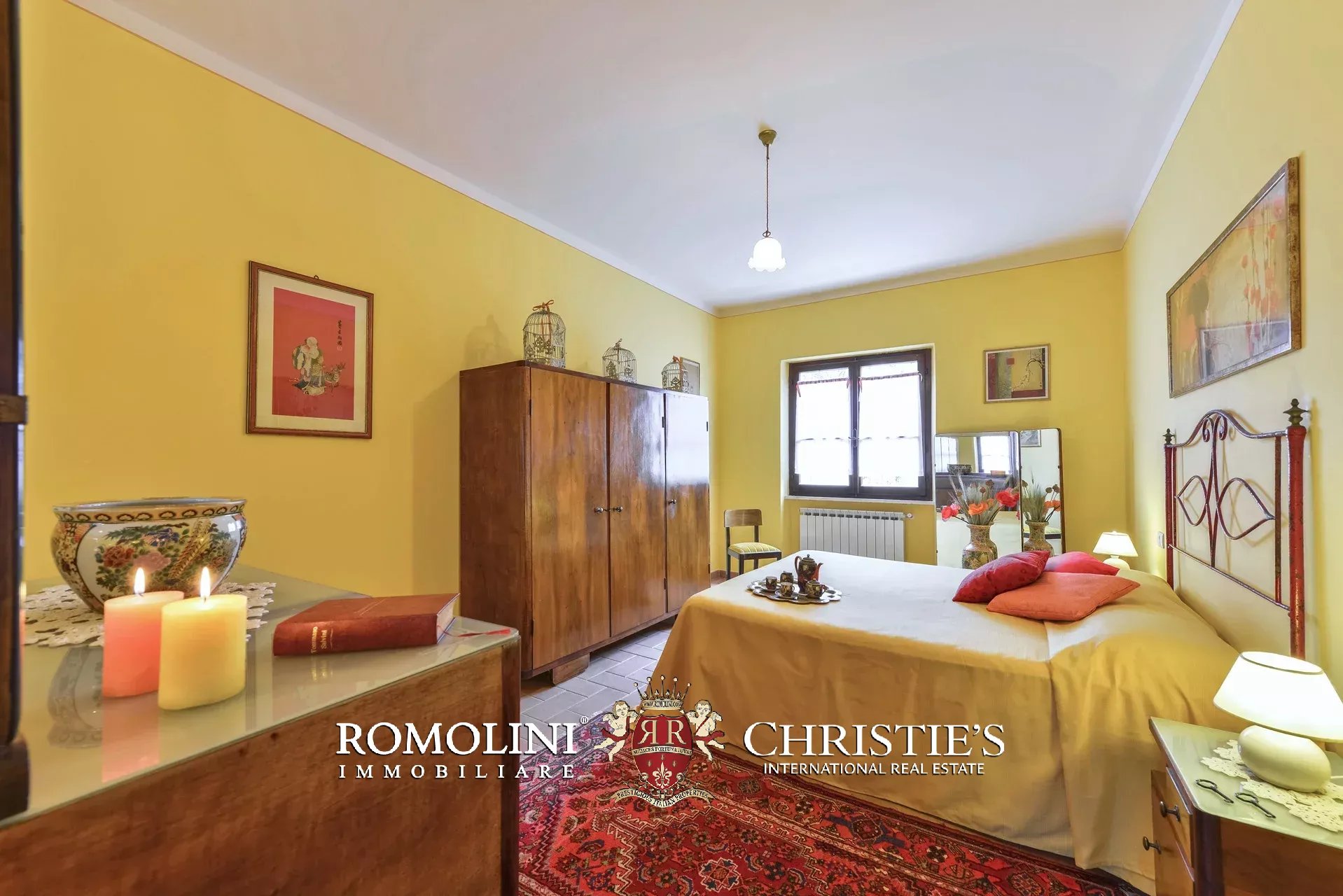 11 Bedroom Villa/Townhouse's Image 62