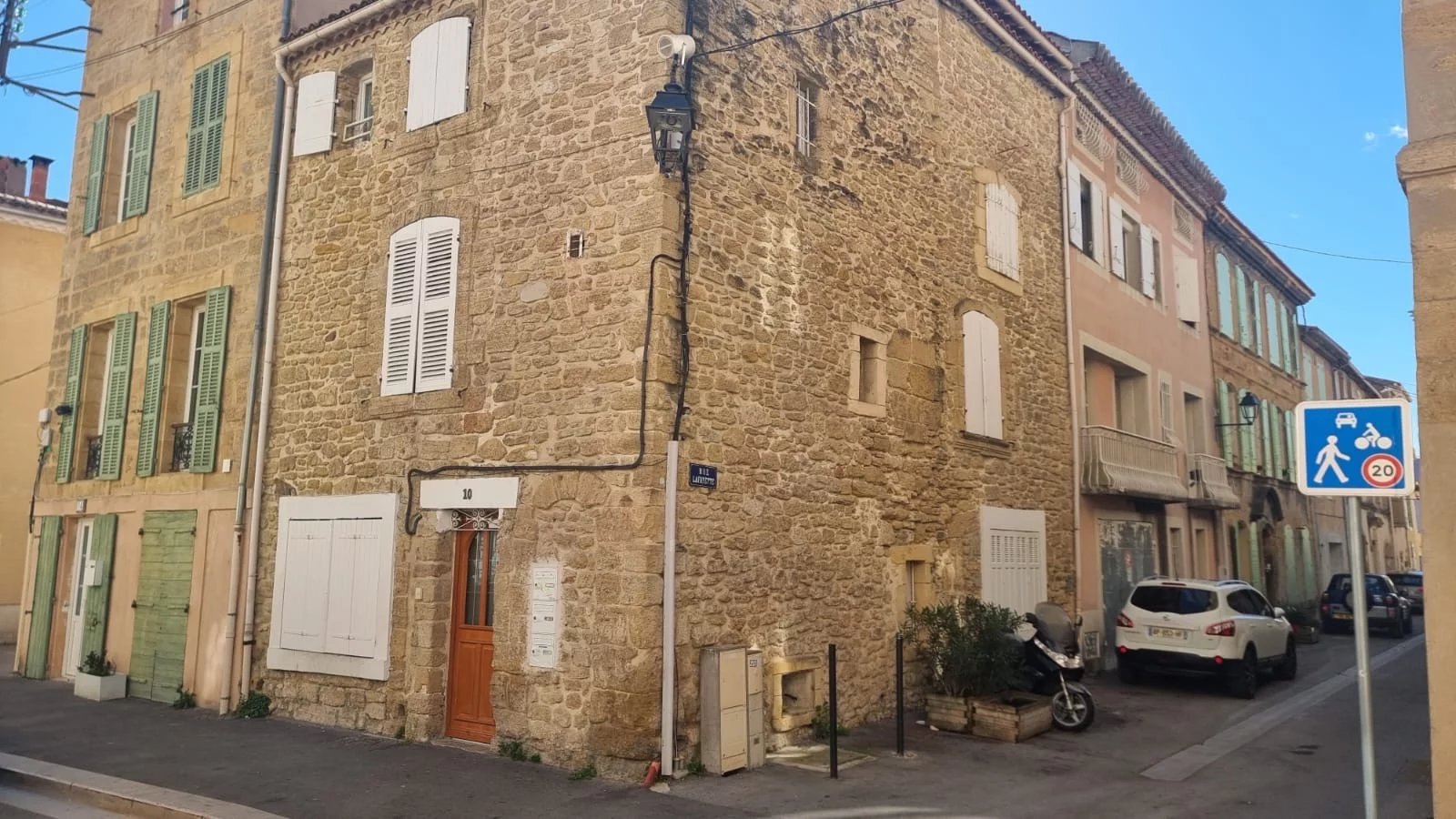 Agence immobilière de 