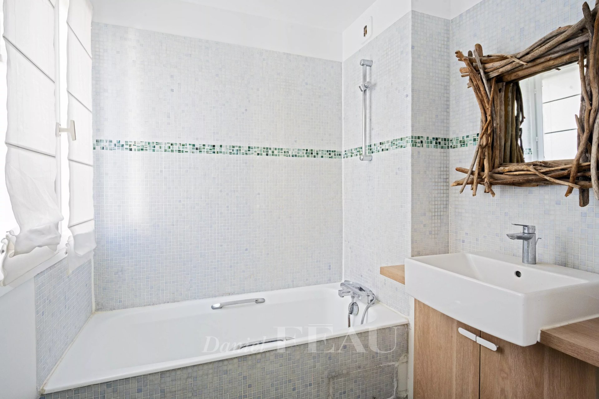 2 Bedroom Apartment/Flat's Image 3