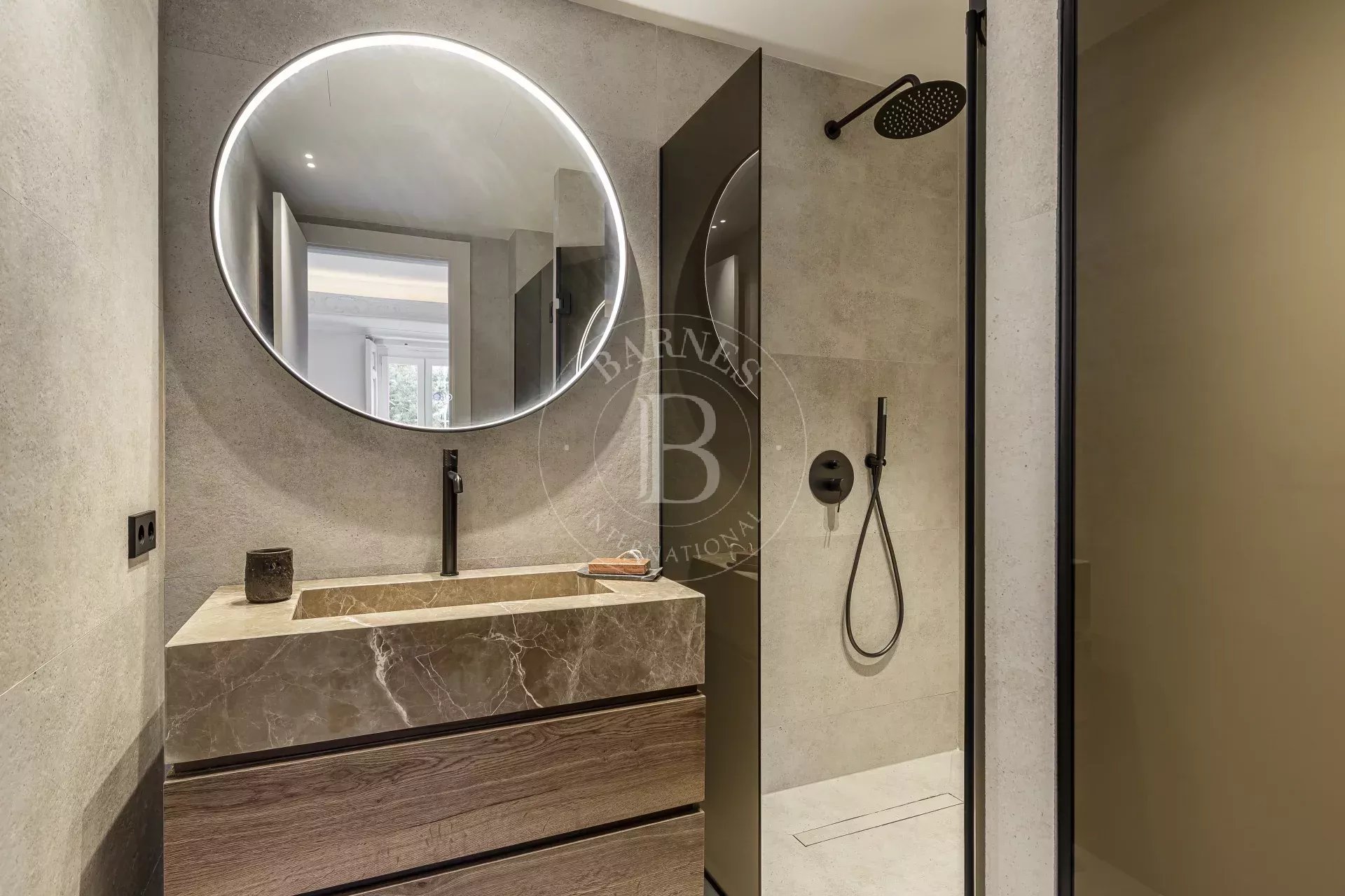 Daire Madrid - picture 18