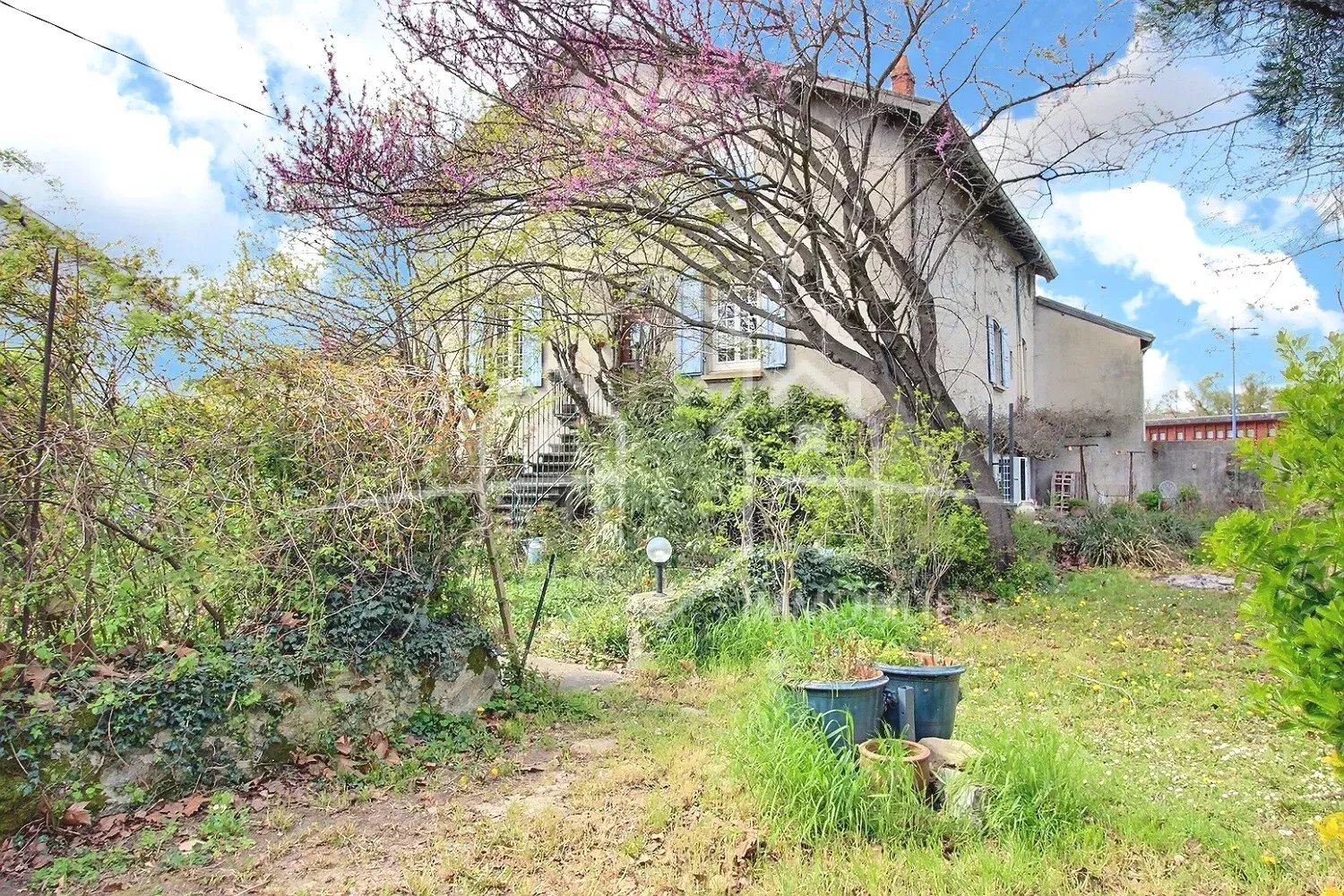Maison de caractère à Saint-Vallier – 197 m² habitables