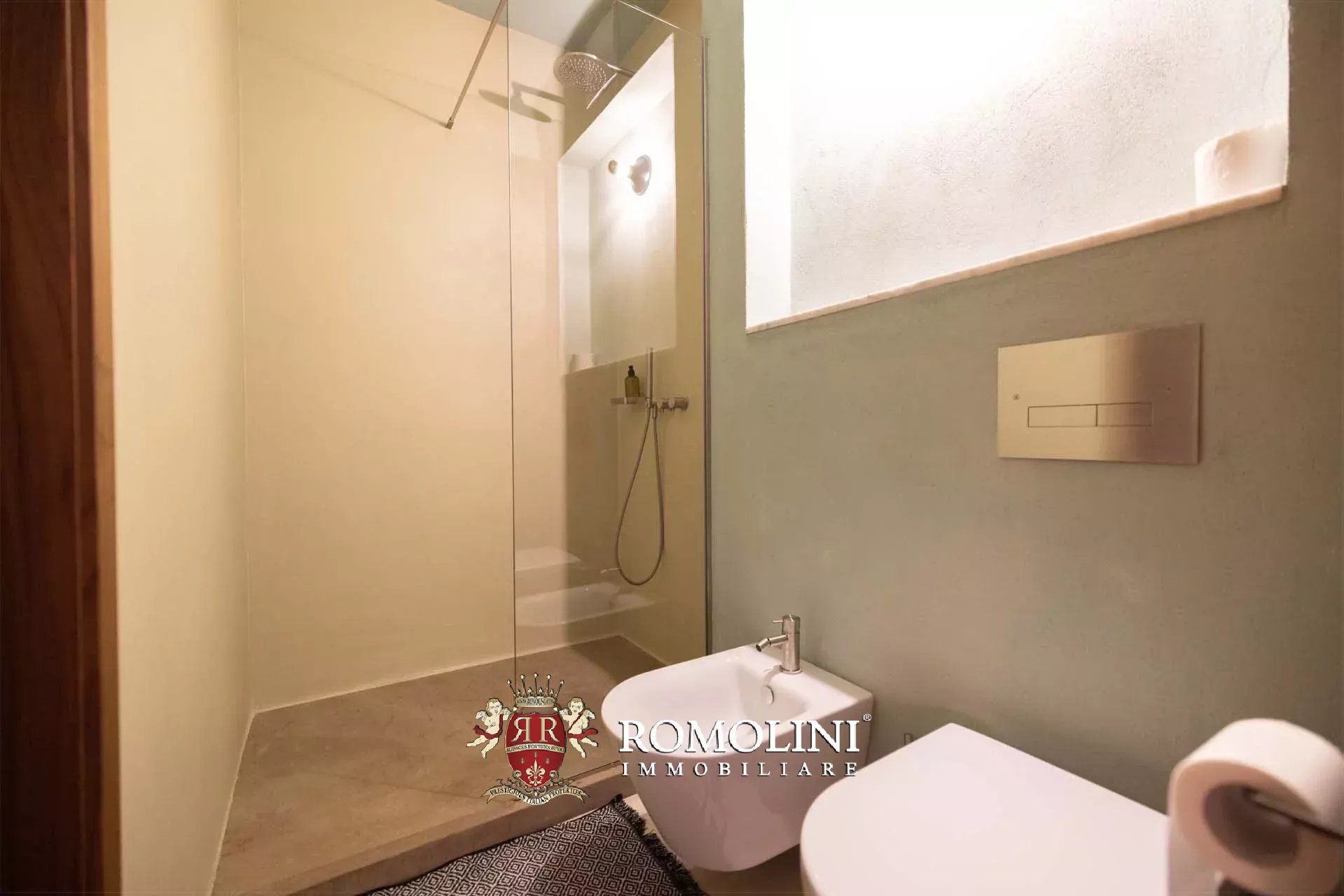 16 Bedroom Villa/Townhouse's Image 64