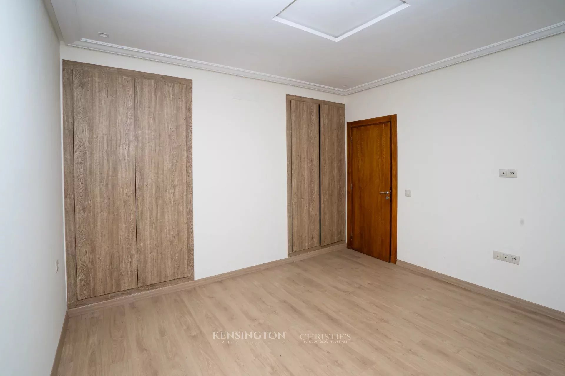 Apartment/Flat's Image 12