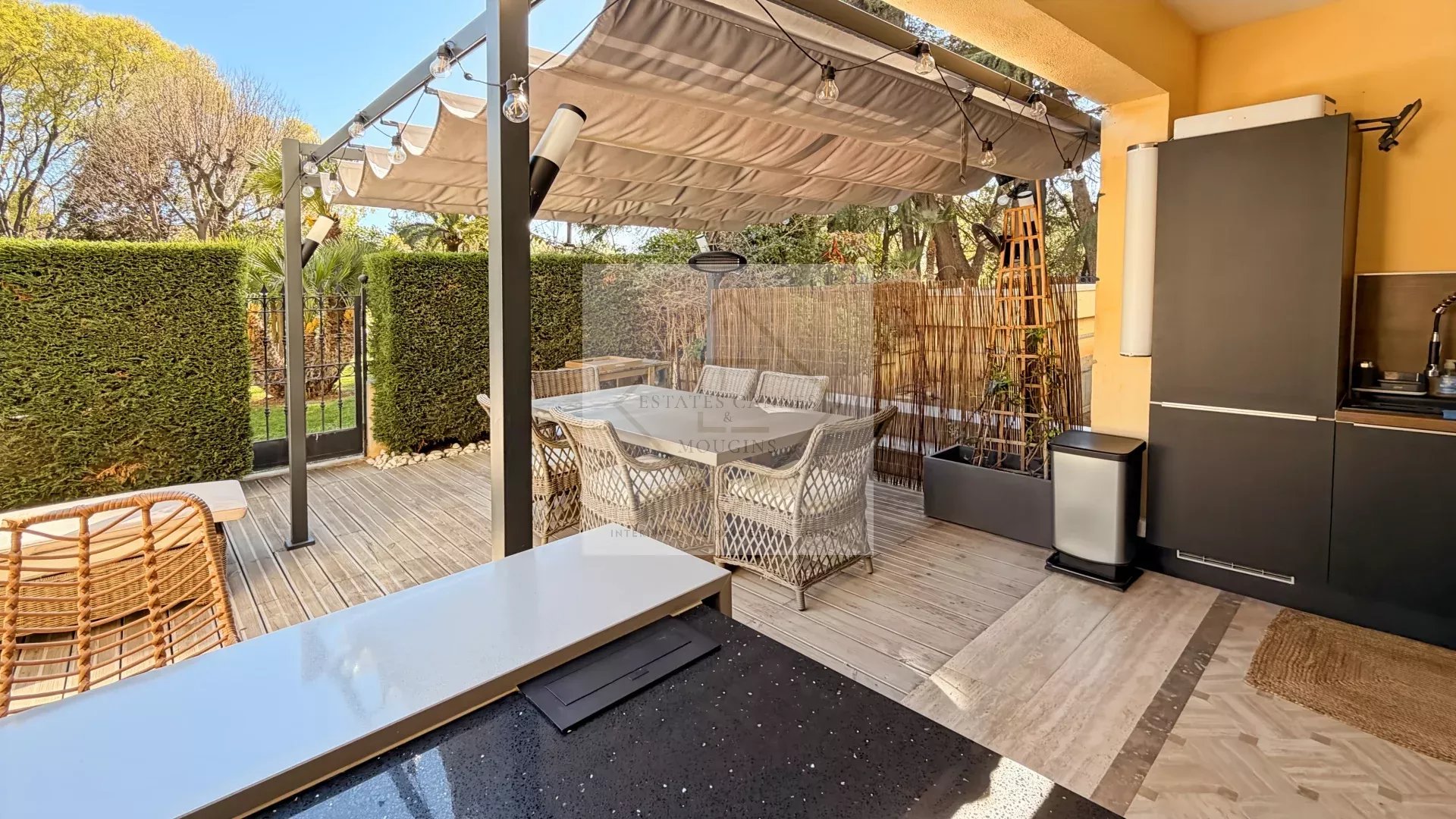 Lumière et Charme Belle Époque, Appartement trois pièces CANNES — photo 23
