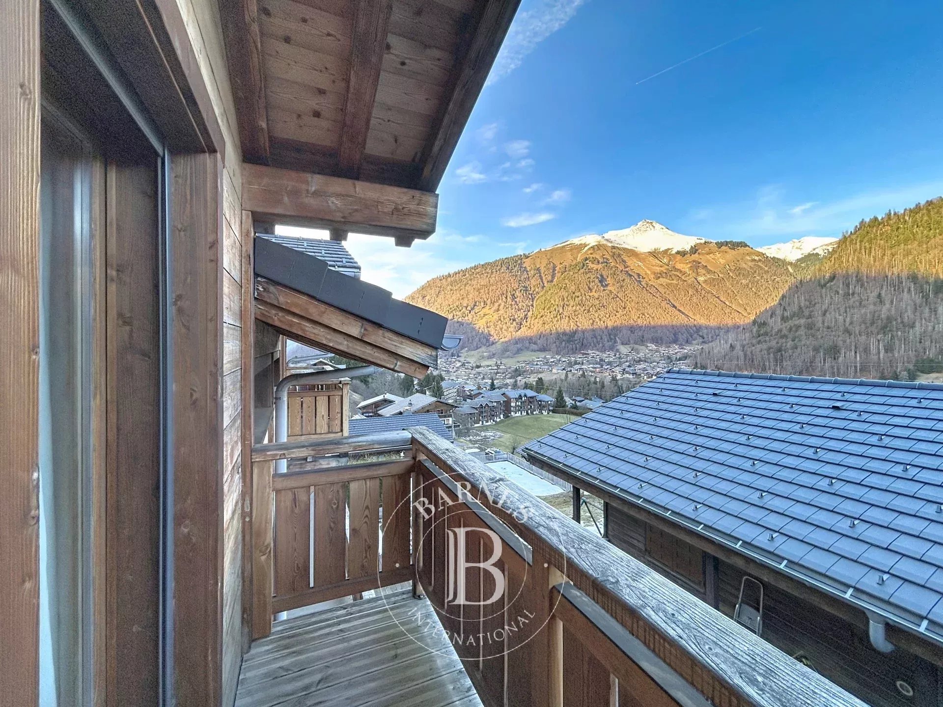 Photo of Morzine – Contemporary Chalet – 230 sqm – 7 Bedrooms – Mountain Views