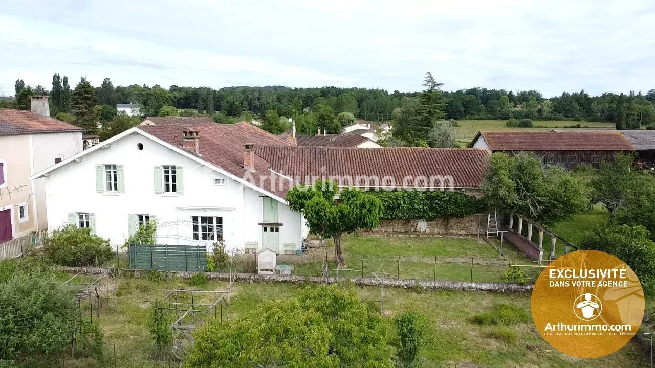 Maison  99 m², 3 ch + 2 granges attenantes