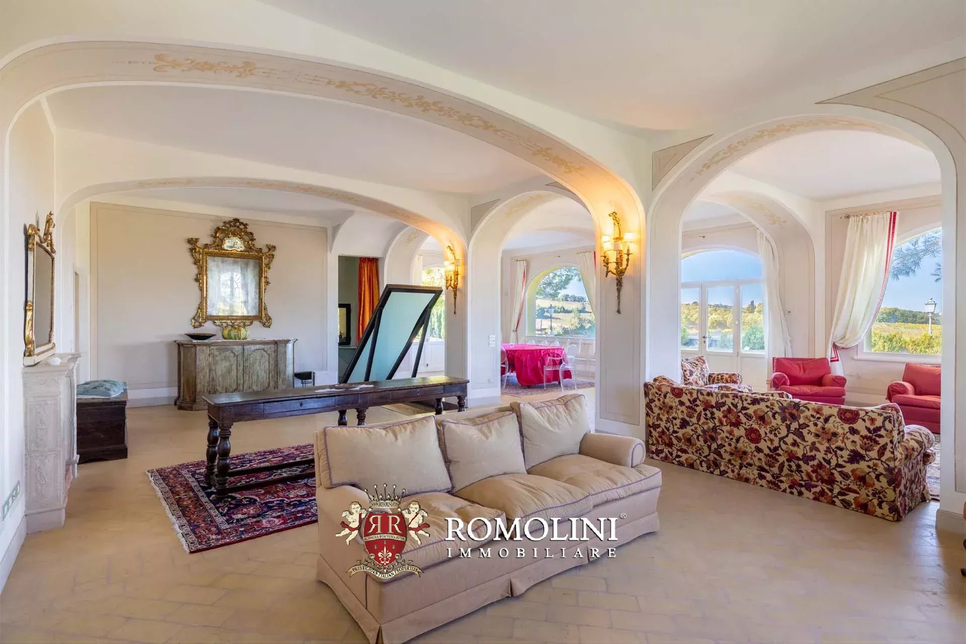 12 Bedroom Villa/Townhouse's Image 38