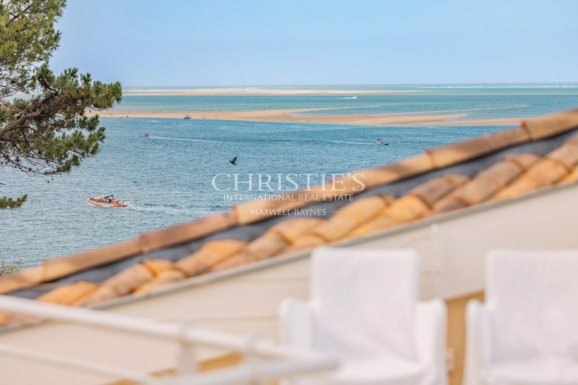 6 Bedroom Villa/Townhouse's Image 32