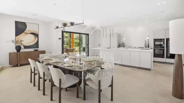 Mougins - Contemporary provençal villa in a secure estate — photo 5