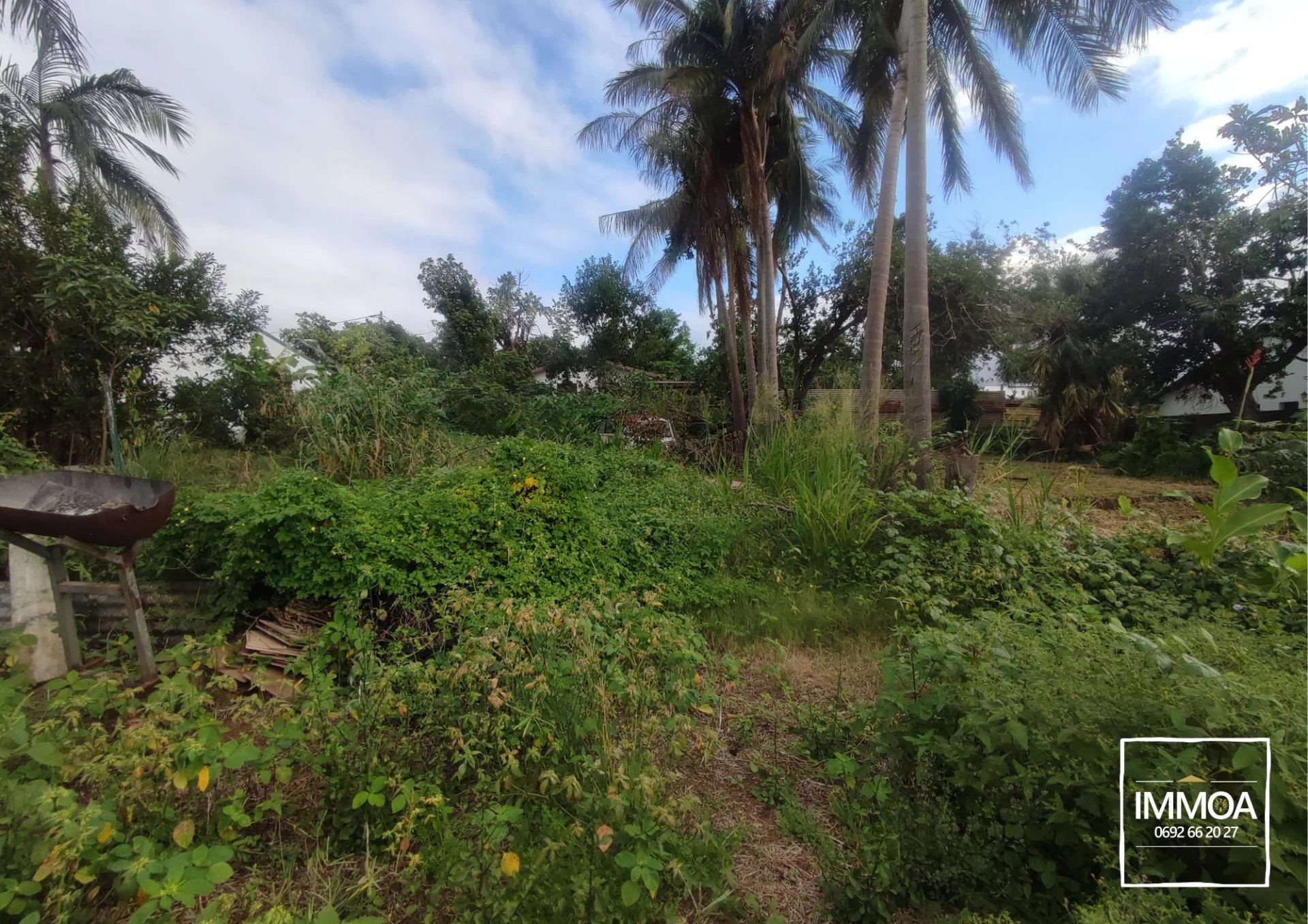 À Vendre – Terrain constructible à Sainte-Suzanne 97441