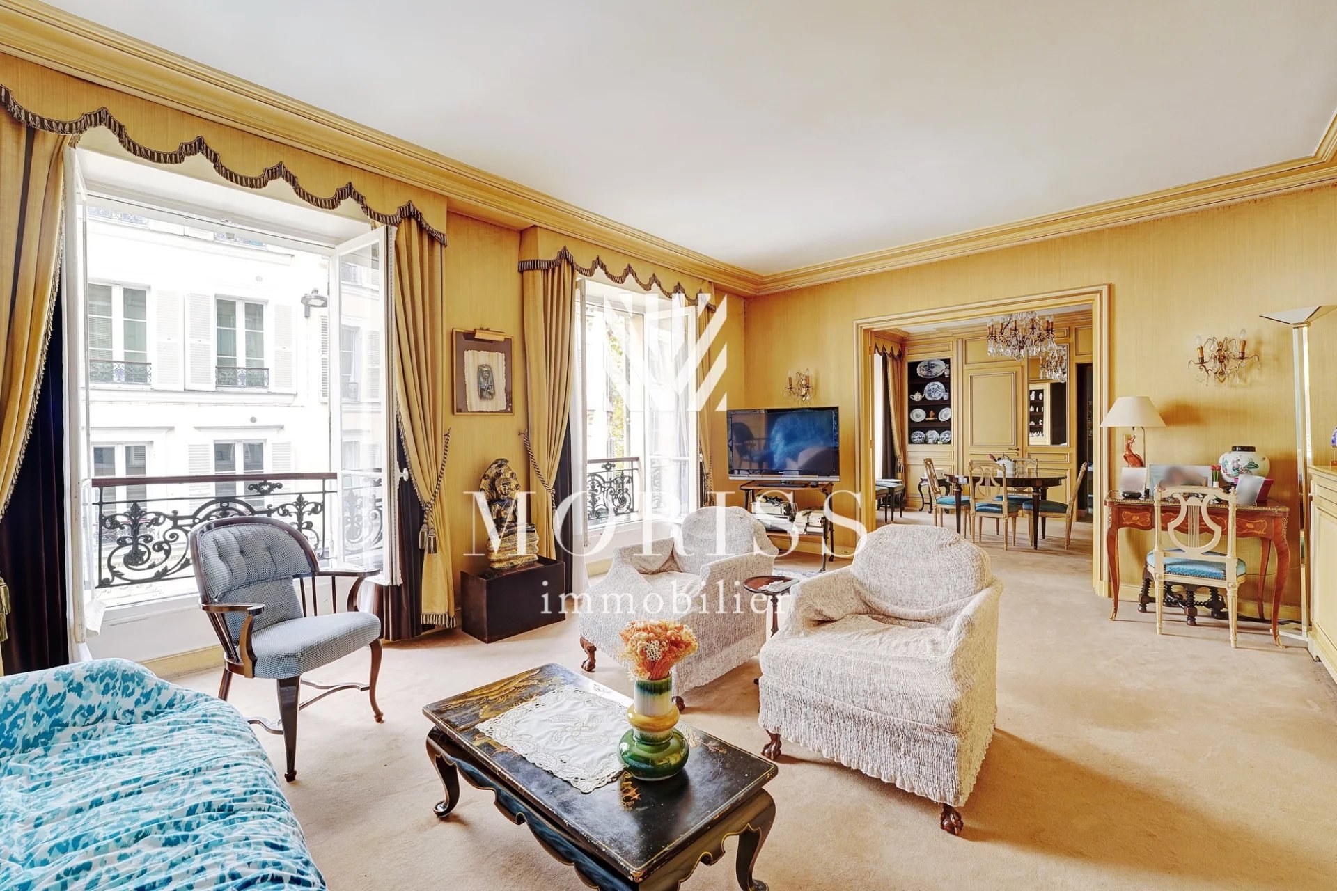 APPARTEMENT D'ANGLE  5 PIECES 2-3 CHAMBRES / PARIS 17 - Image Array