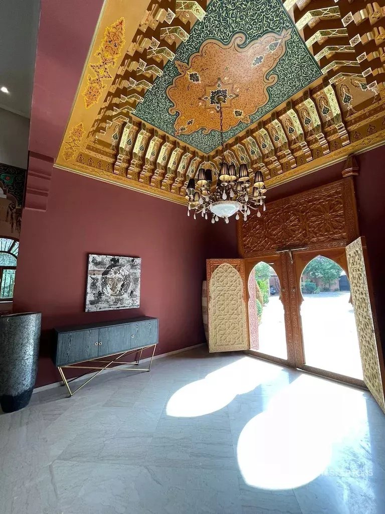 Image of Villa - 6 Bedrooms for Sale in Marrakech-Ménara-Marrakech-Morocco, Image 24