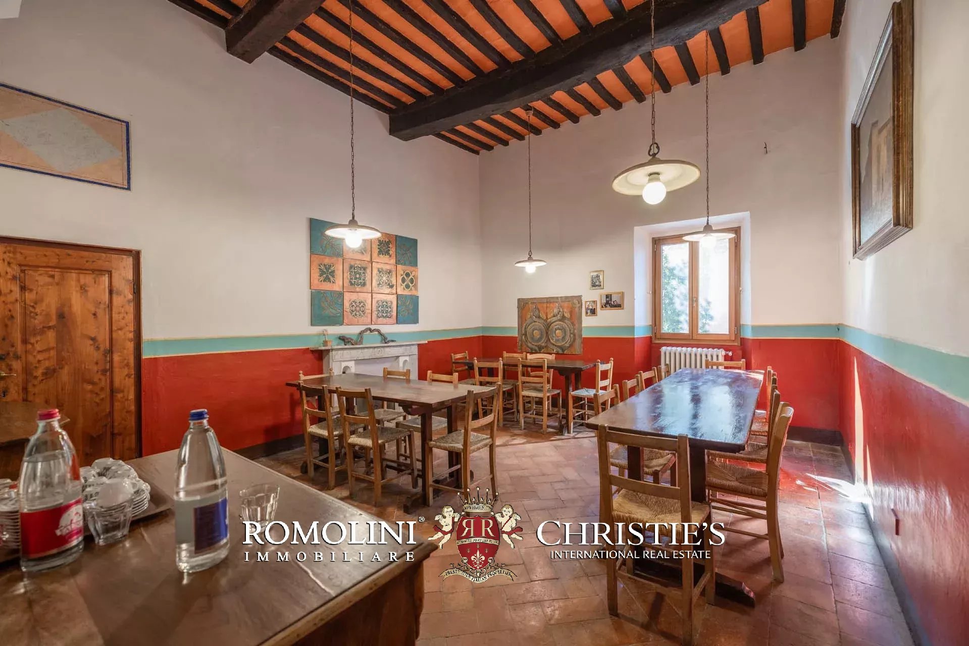 10 Bedroom Villa/Townhouse's Image 22