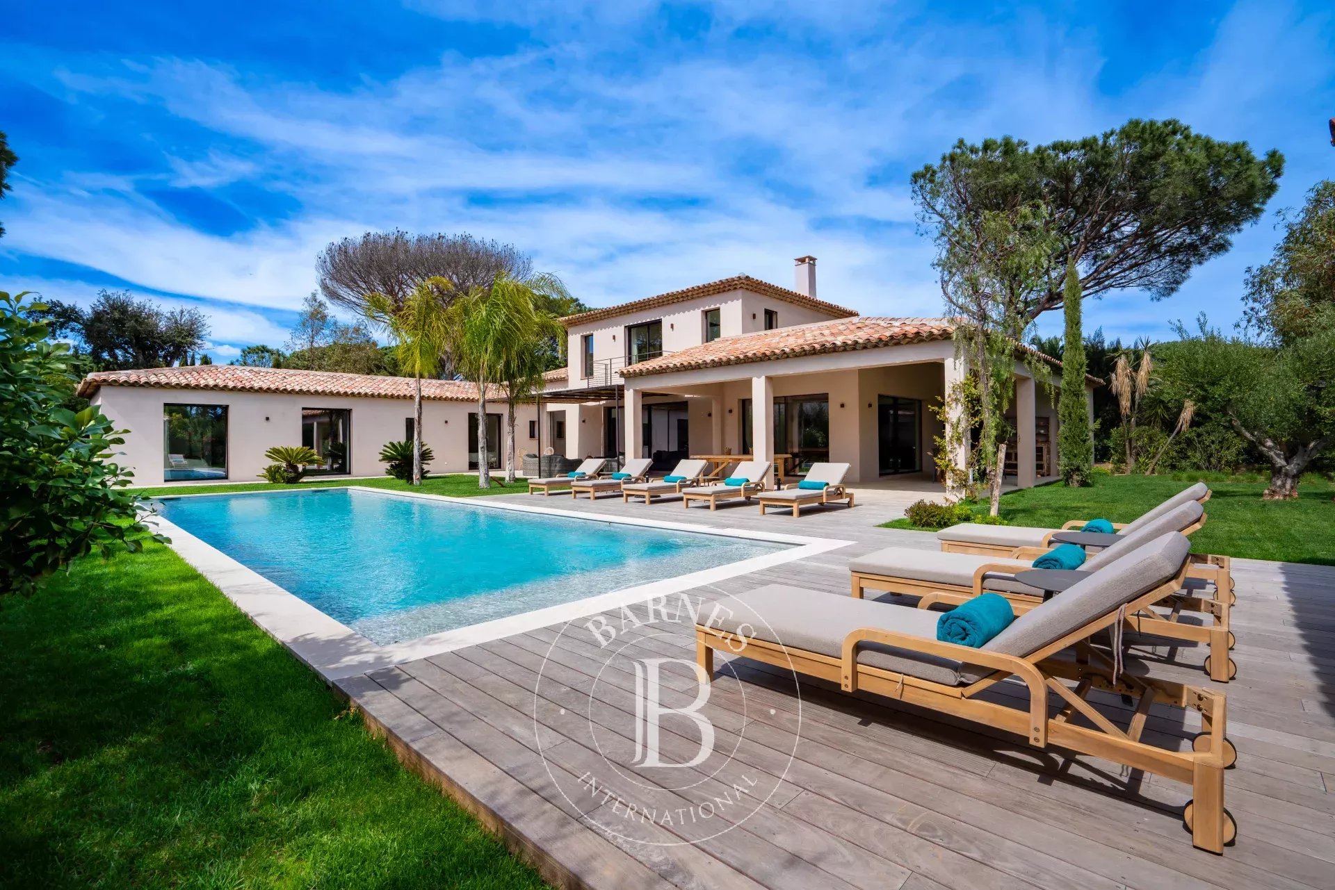 Villa Saint-Tropez  -  ref 84518417 (picture 1)