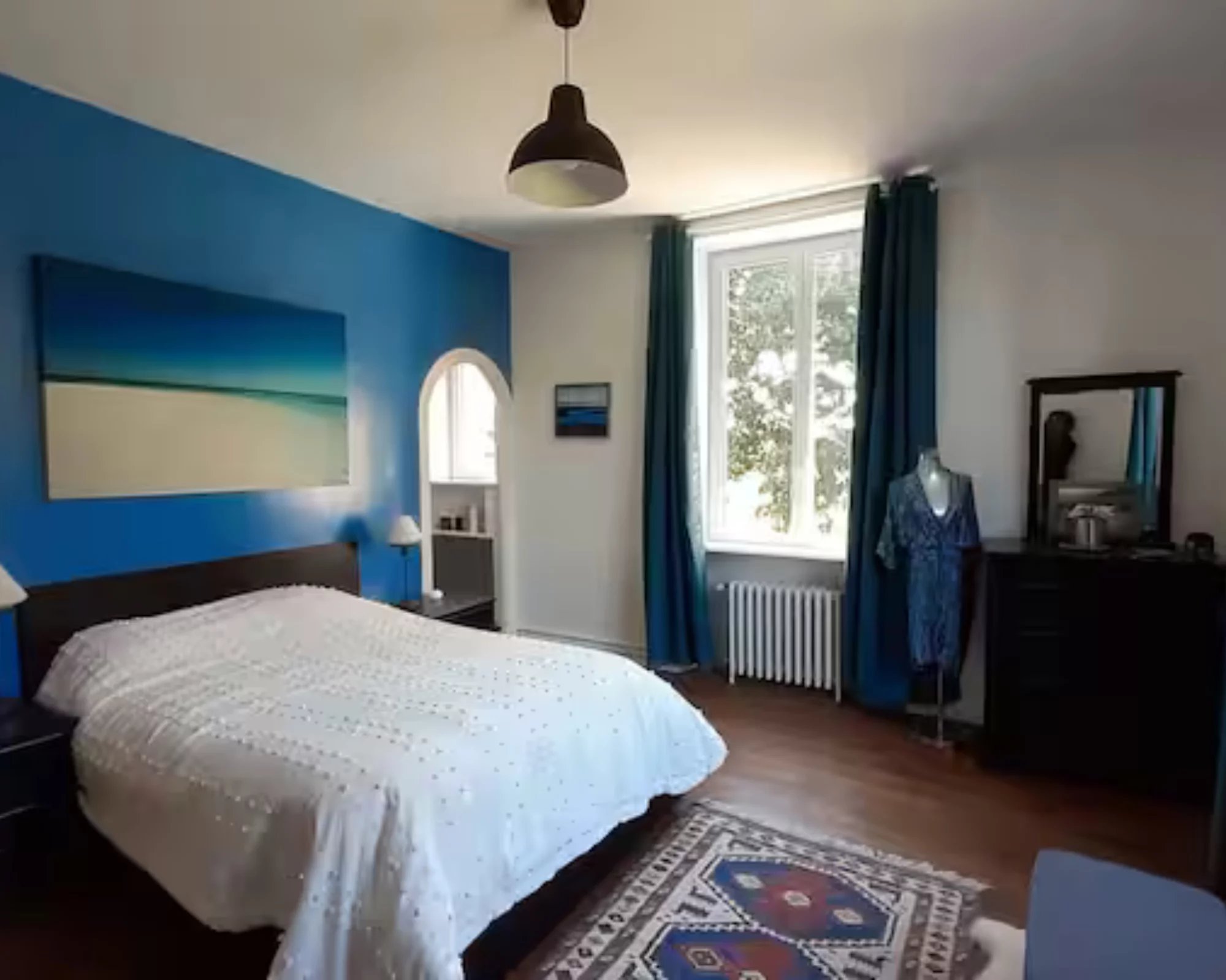 MANOIR FAMILIAL SUR LES BORDS DE RANCE.  7 min DINAN  –