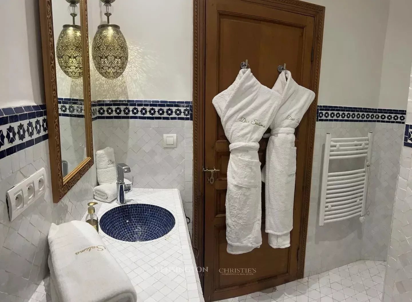 4 Bedroom Villa/Townhouse's Image 38