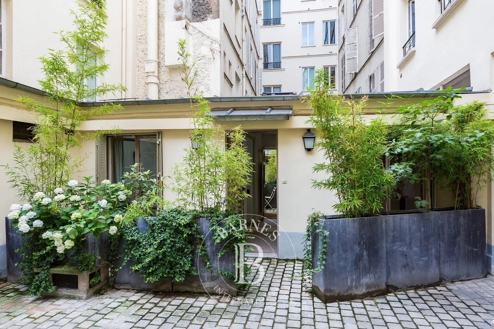 Paris  - House 1 Bedroom - picture 13