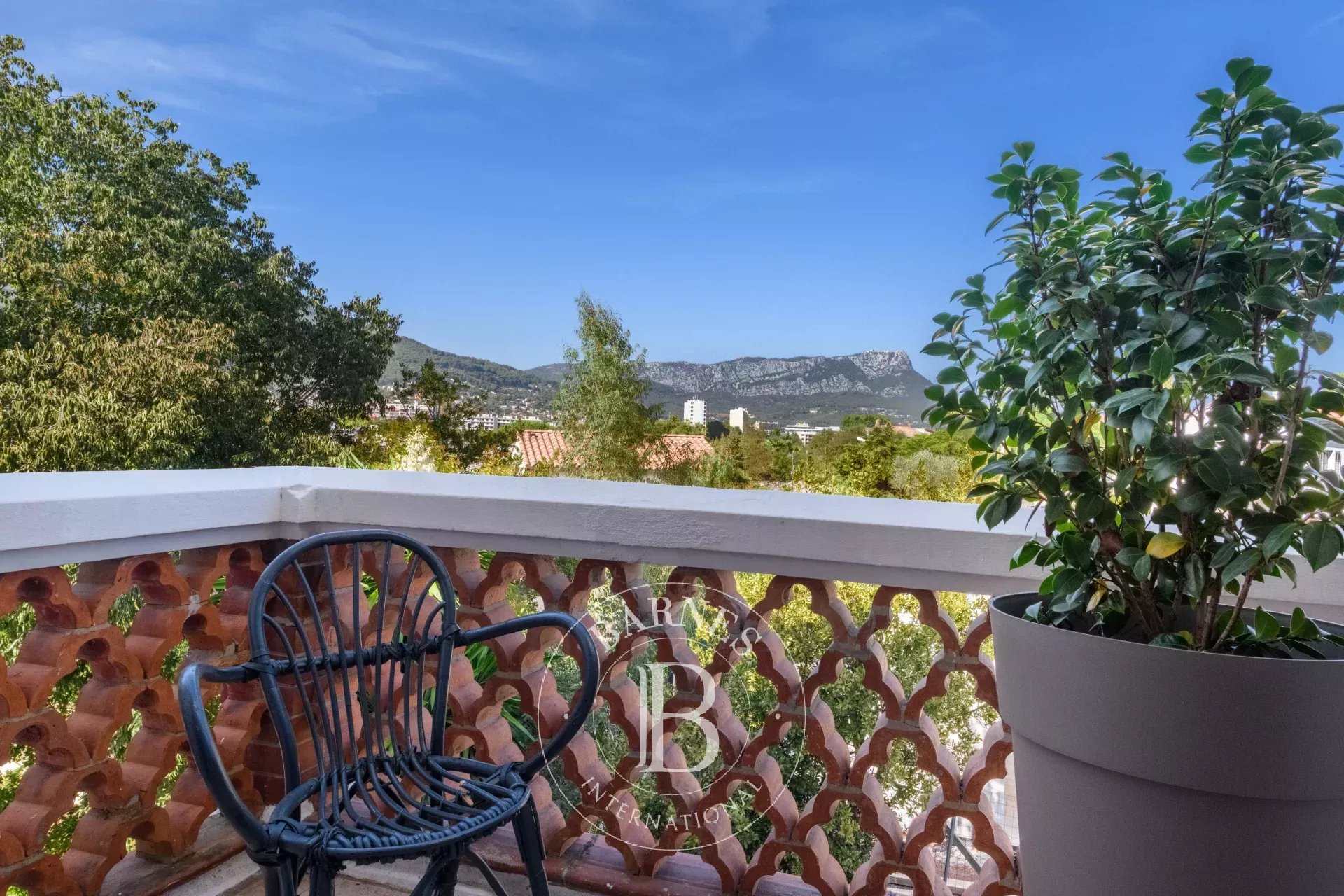 Villa Toulon - picture 11