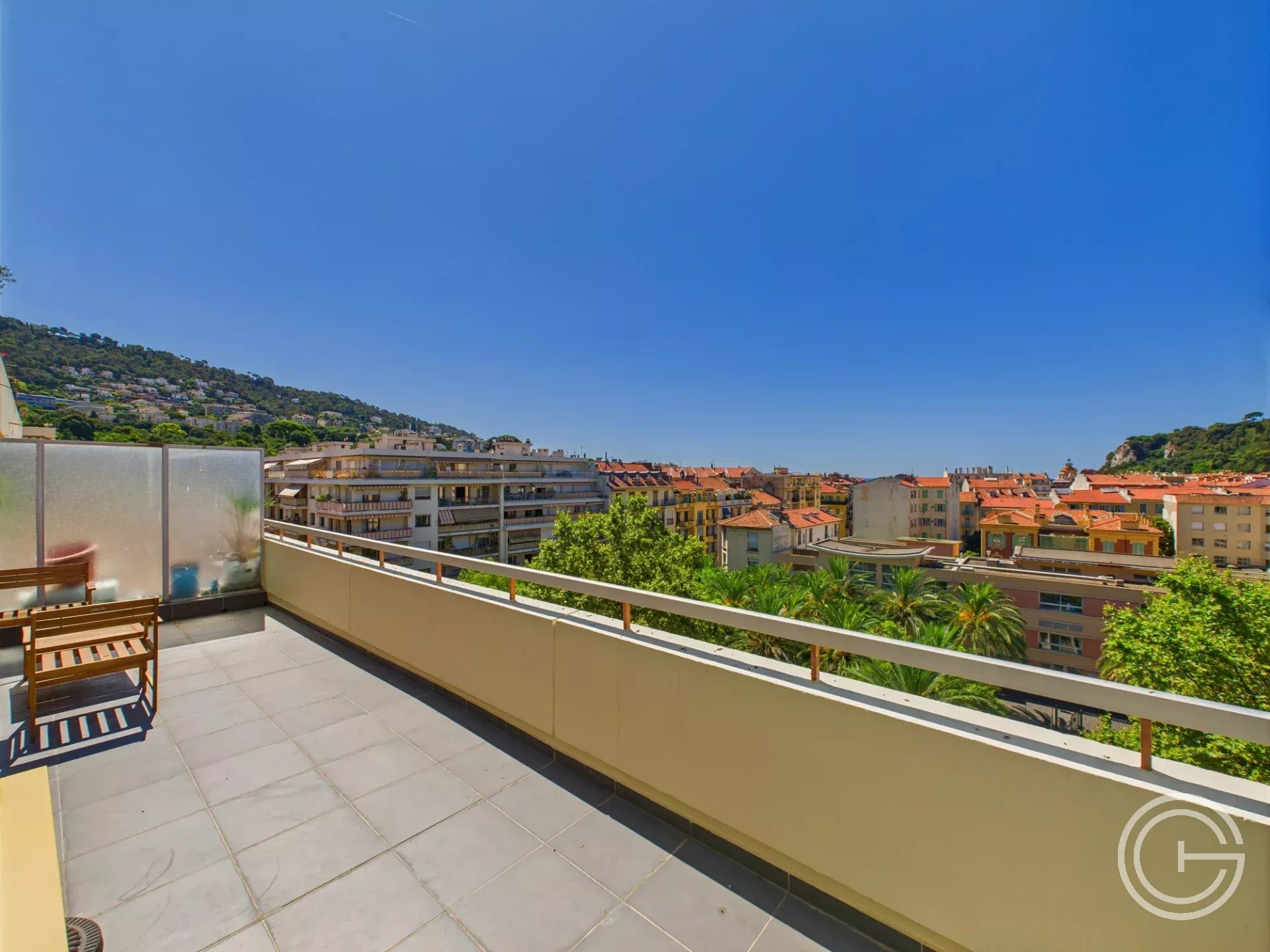 Location Appartement Nice Le Port