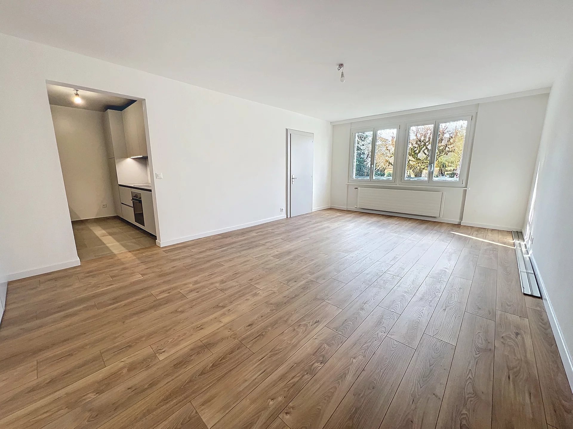 Appartement lumineux avec balcon