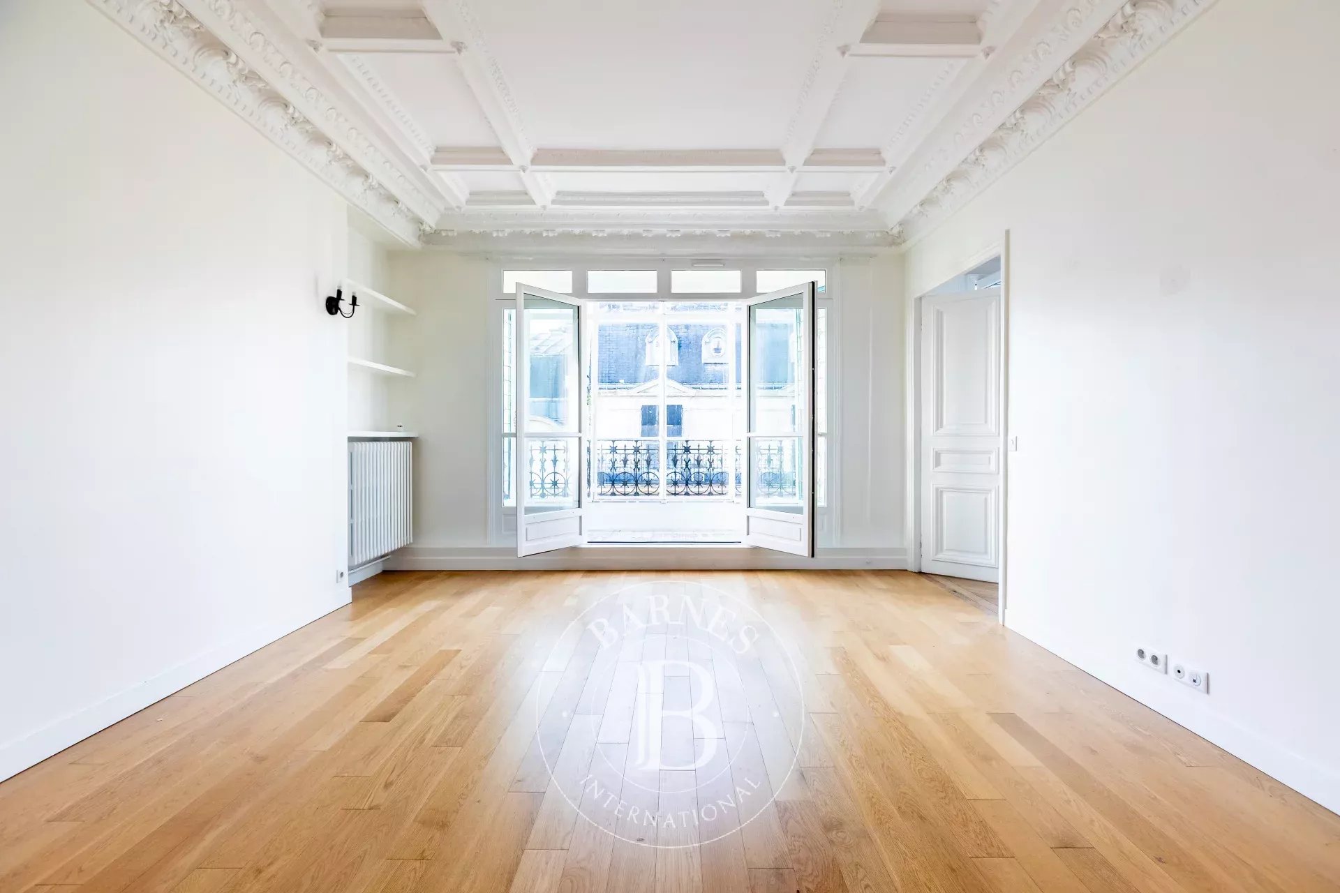 Daire Paris 8ème - picture 6