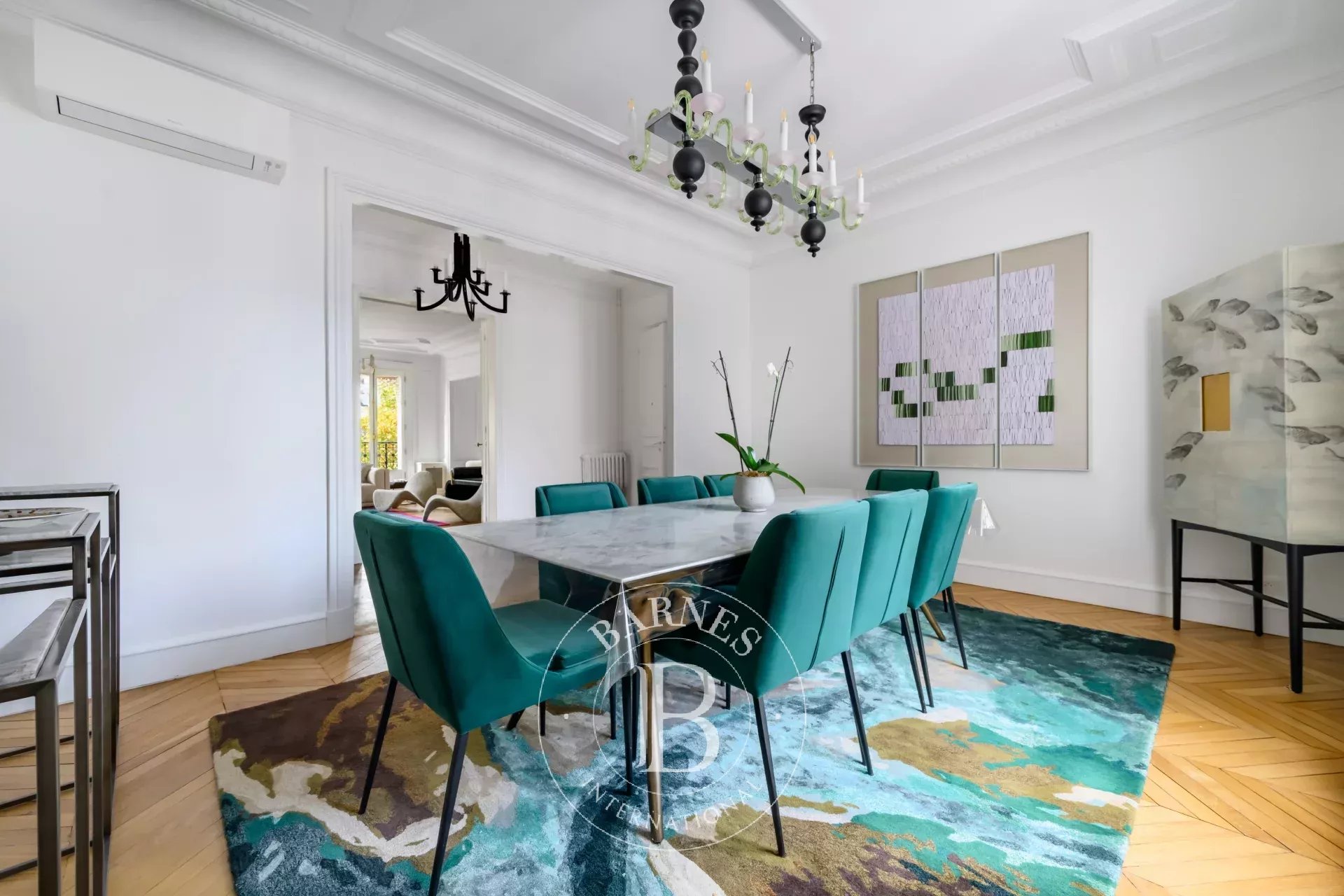 Daire Paris 8ème - picture 8