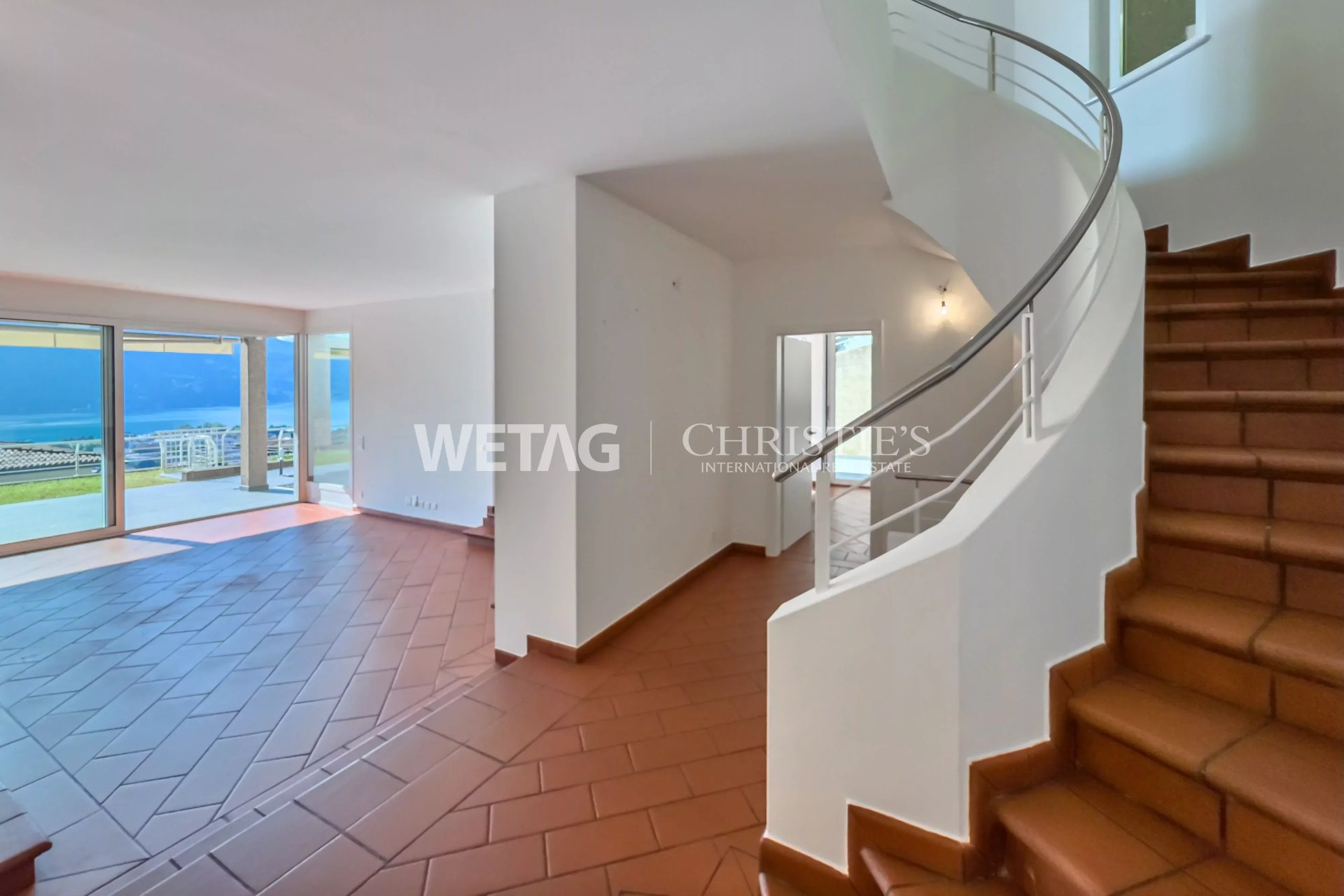 4 Bedroom Villa/Townhouse's Image 8